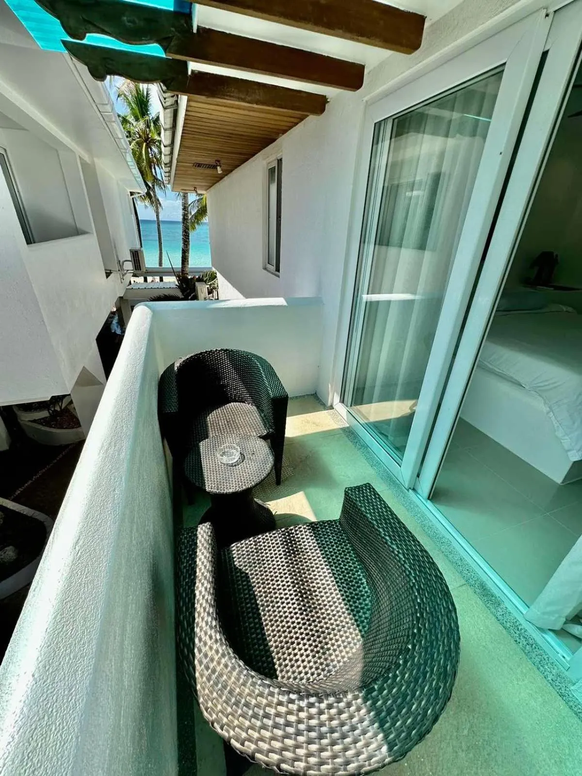 Balcony/Terrace in Calypso Beach and Dive Resort