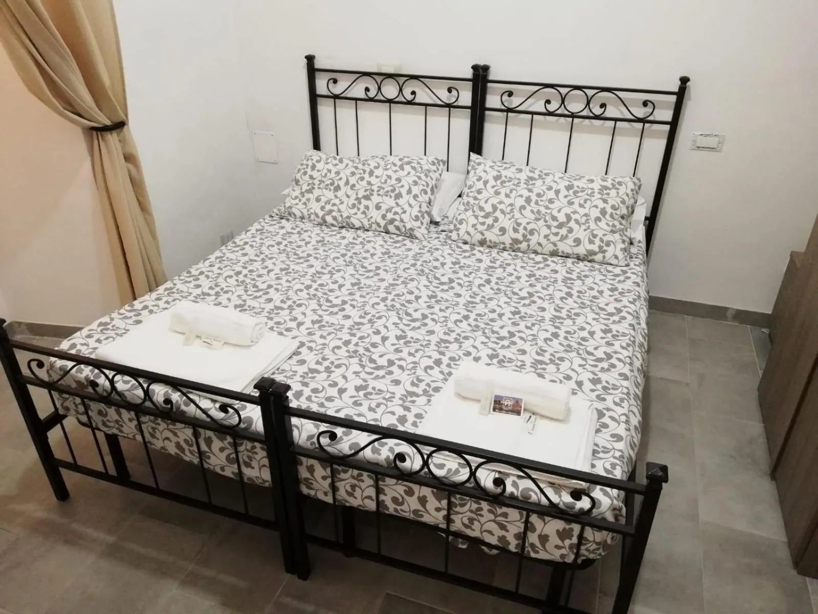 Bed in Grandis Rooms