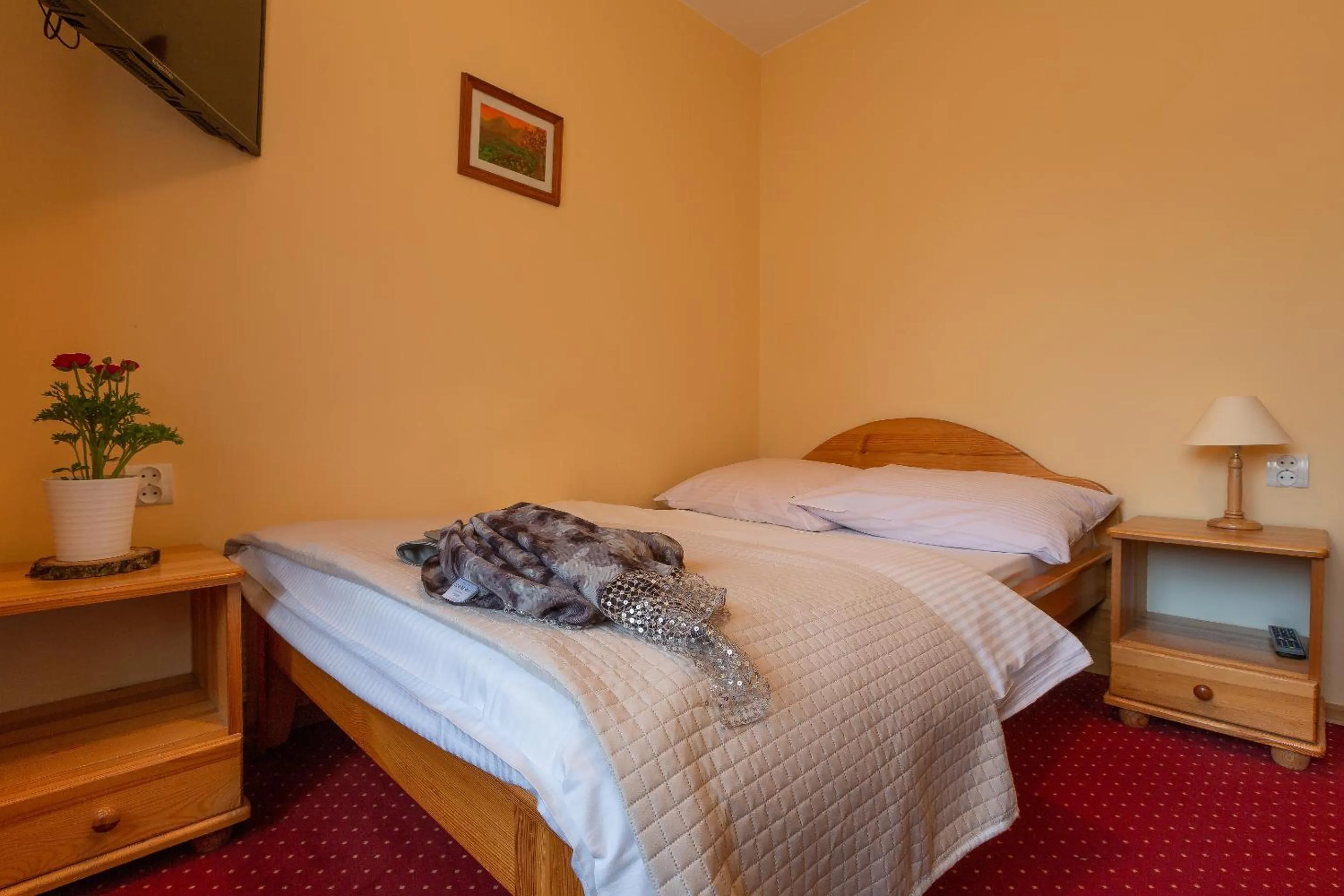 Photo of the whole room, Bed in Willa Świdrówka