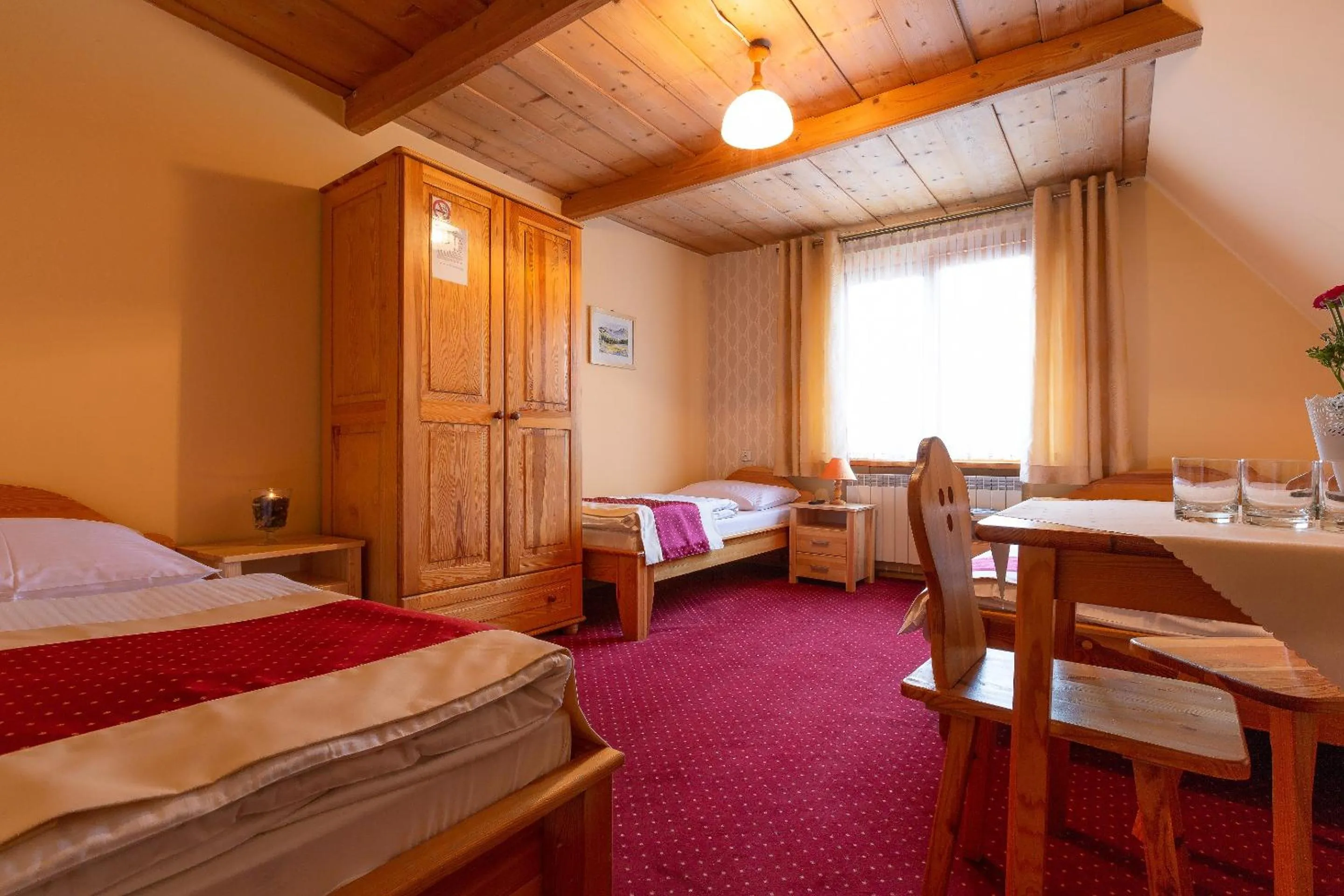 Photo of the whole room, Bed in Willa Świdrówka