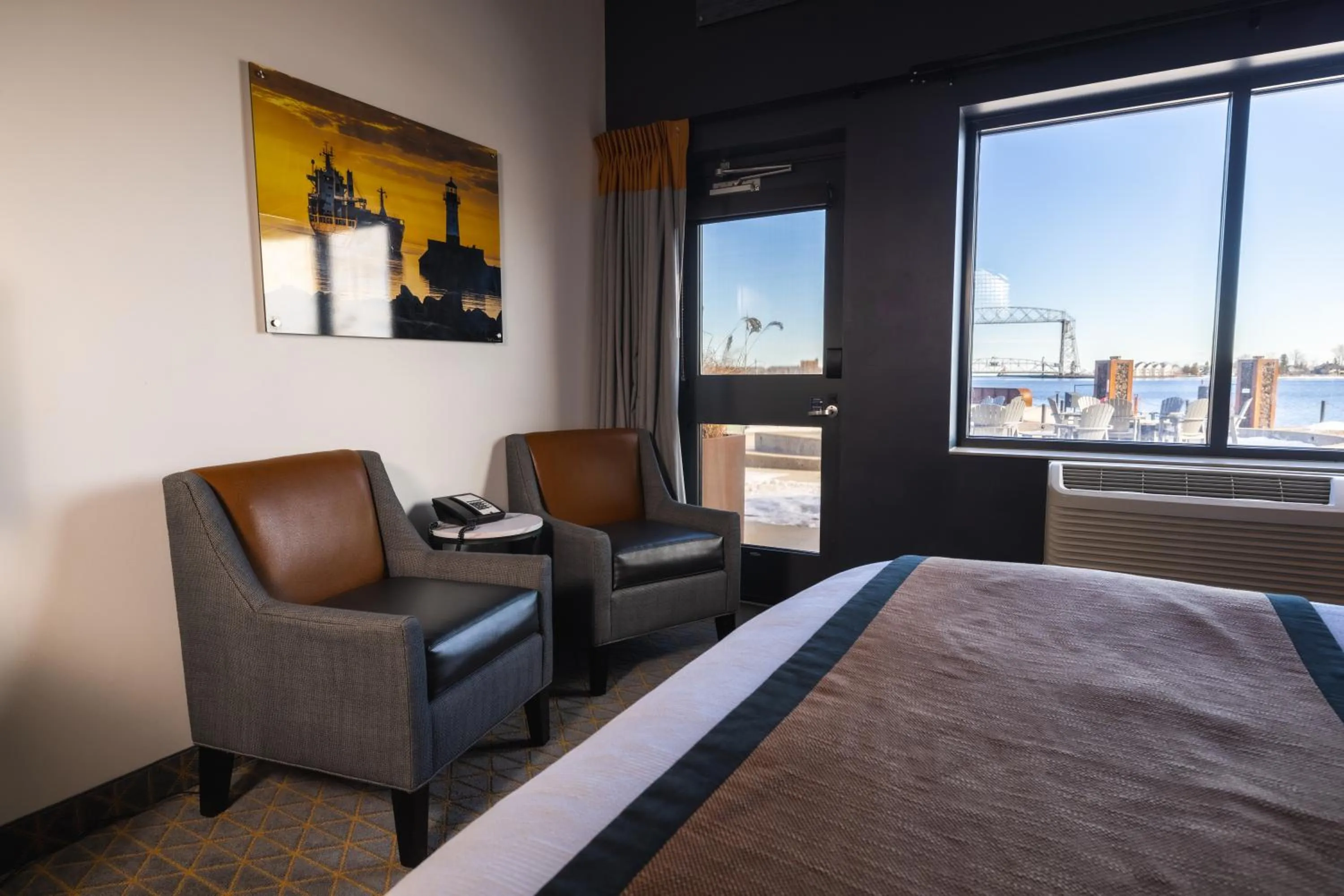 Bed in Pier B Resort