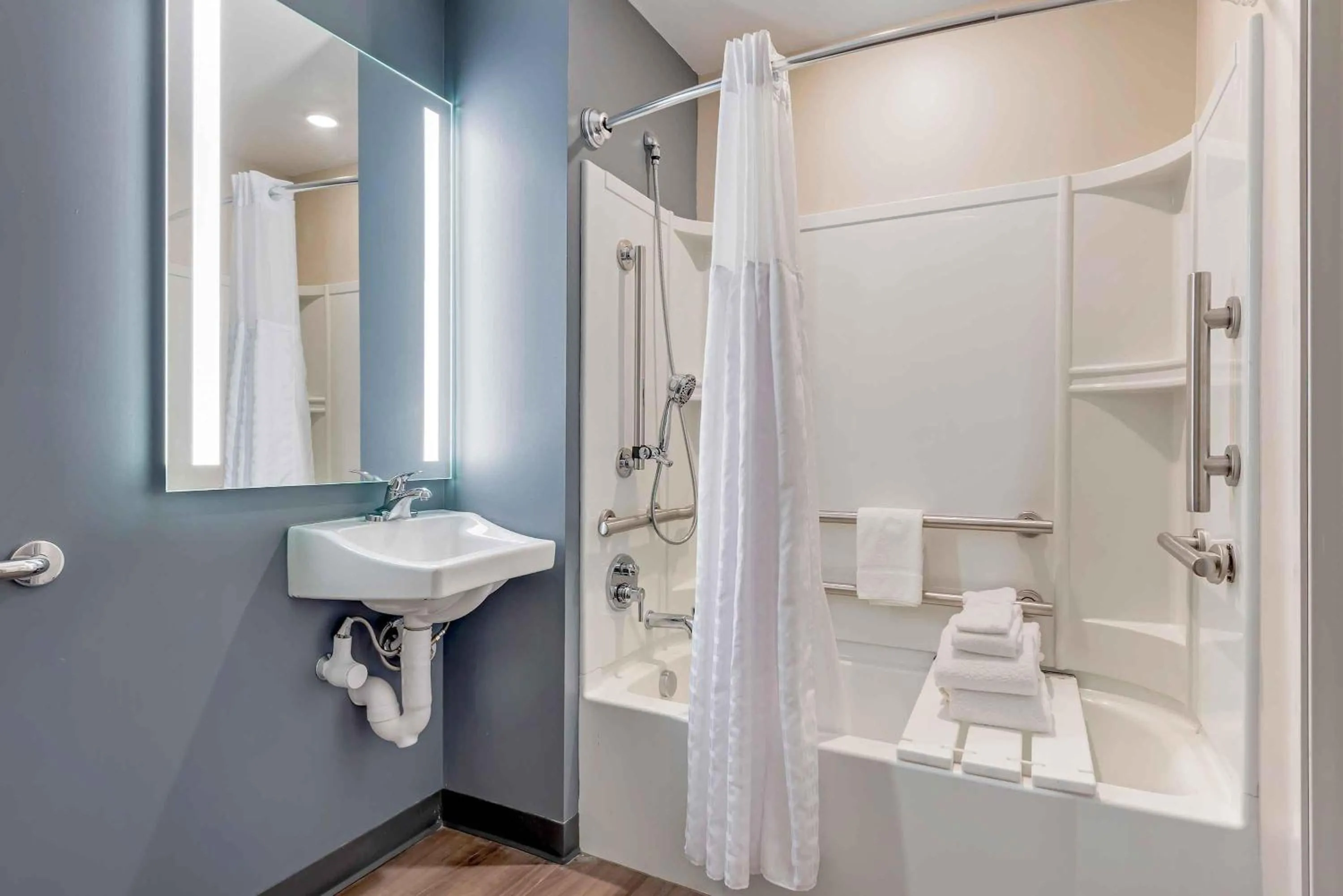 Bathroom in Extended Stay America Premier Suites - Austin - Kyle