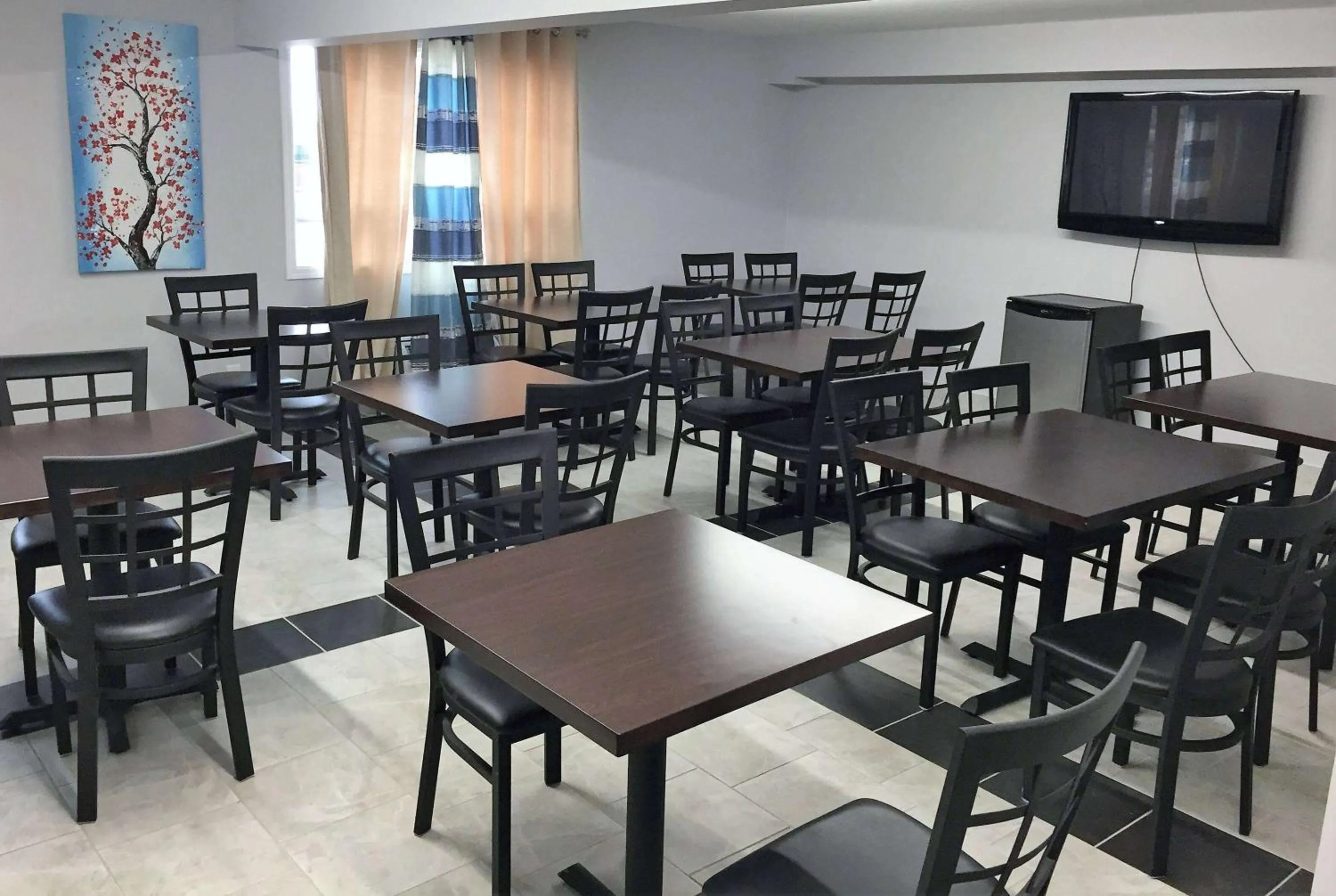 Breakfast, Restaurant/Places to Eat in Travelodge by Wyndham Rosetown