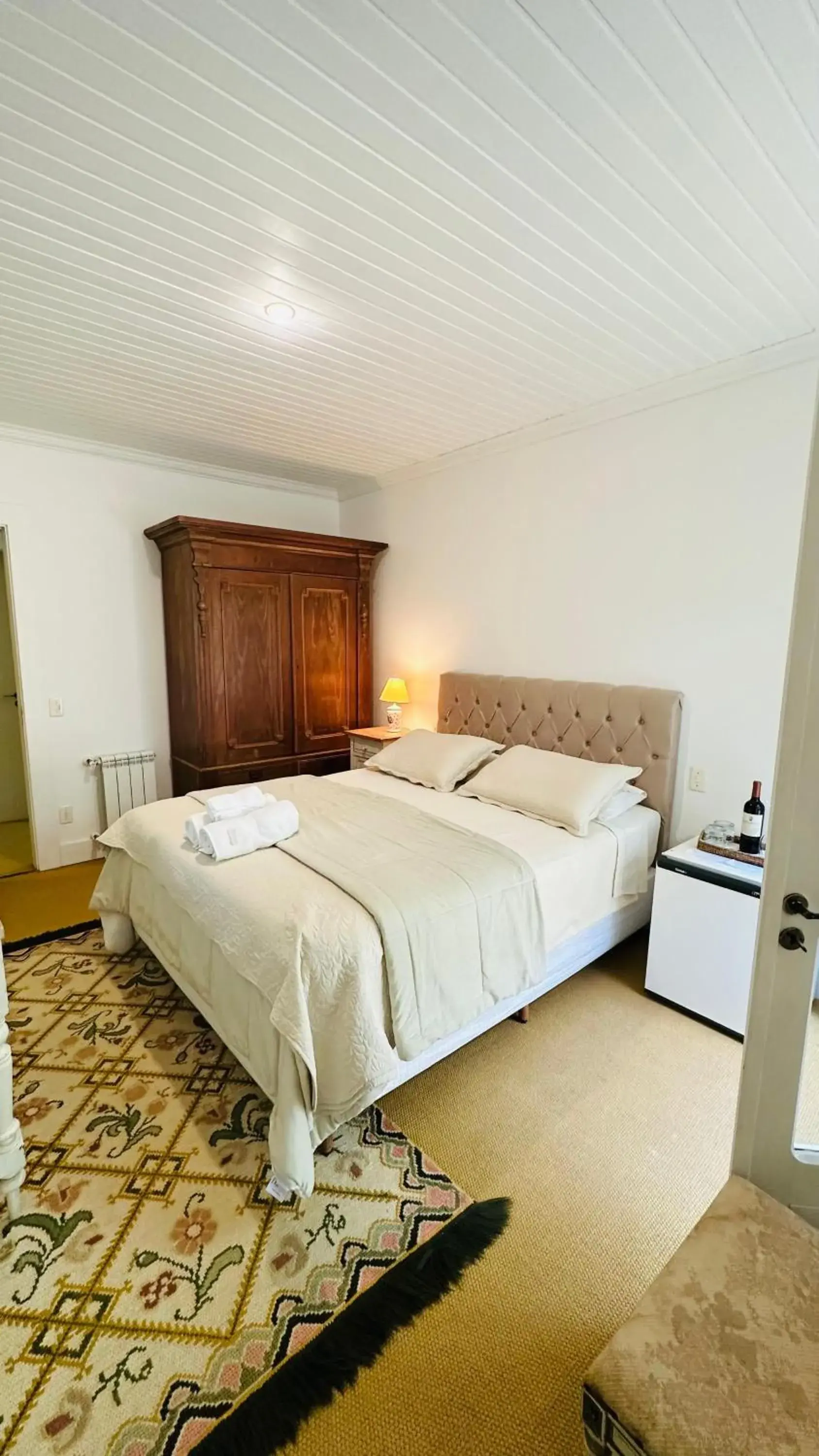 Double Room with Terrace in Villa Coração Guesthouse by Concavus Double Room with Terrace in Villa Coração Guesthouse by Concavus