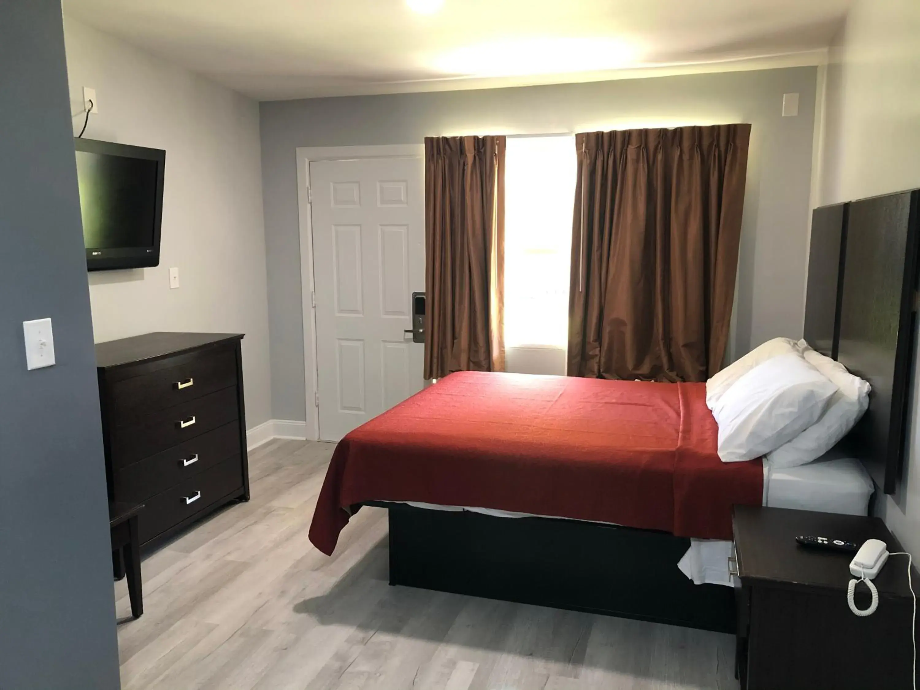 Deluxe Single Room in Bay Inn Hotel Deluxe Single Room in Bay Inn Hotel