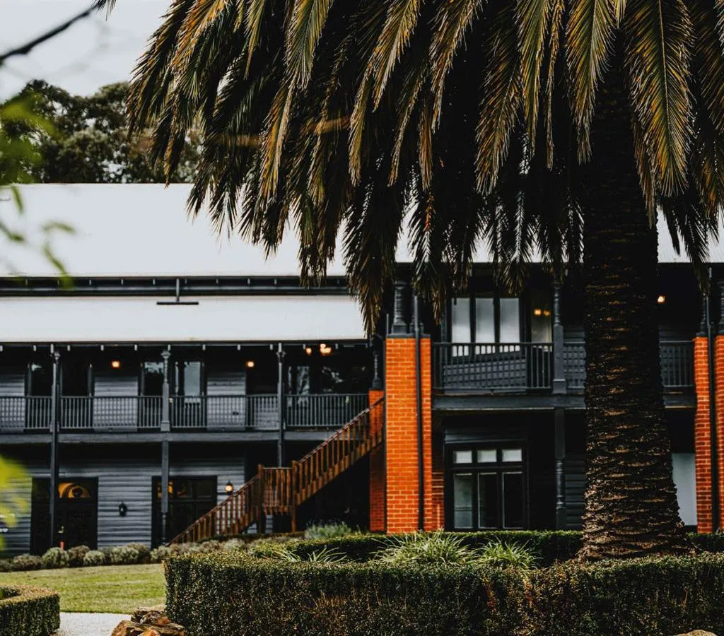 Property building in Hotel Bellinzona Daylesford