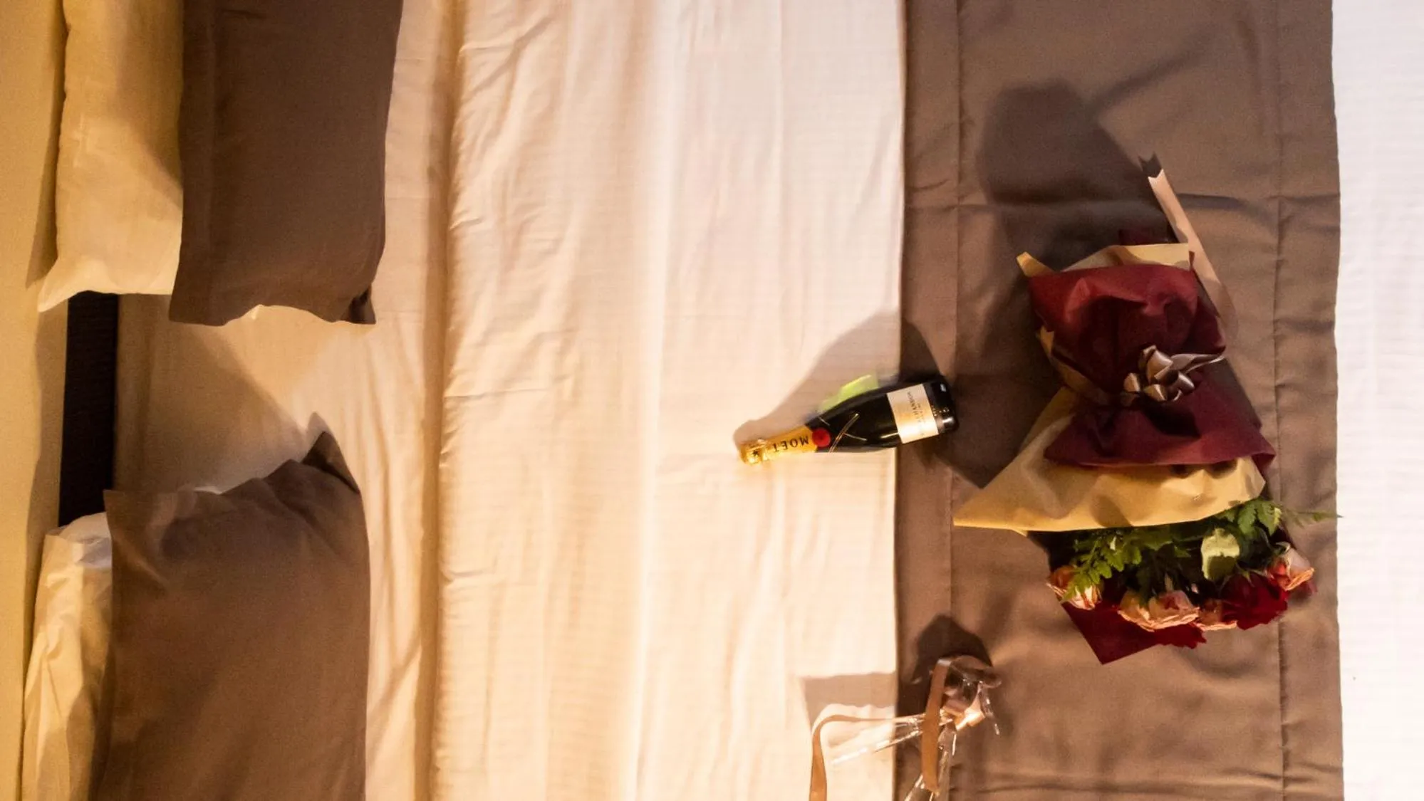 Bedroom in Dellas Boutique Hotel