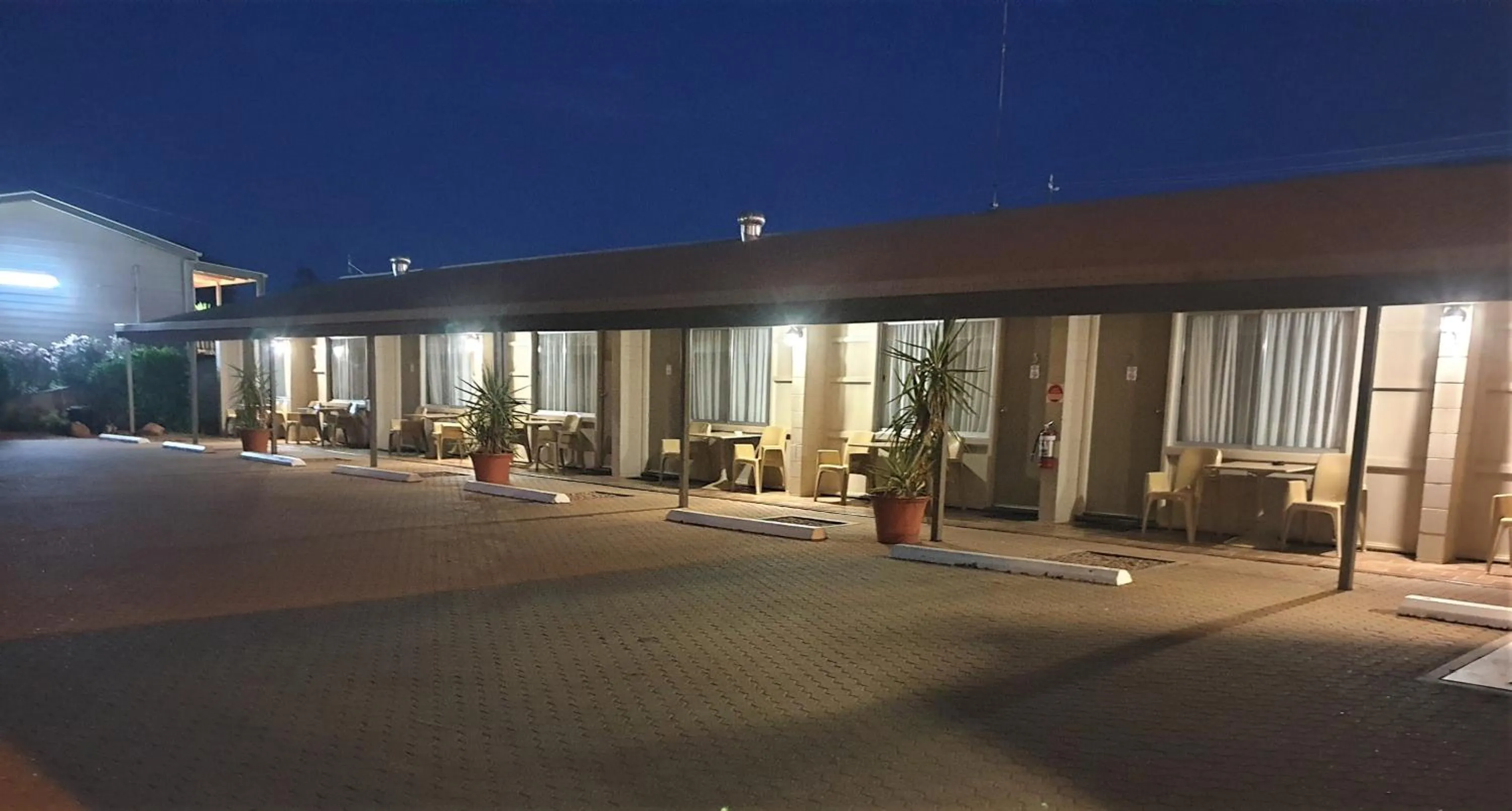 Night in Warrego Motel