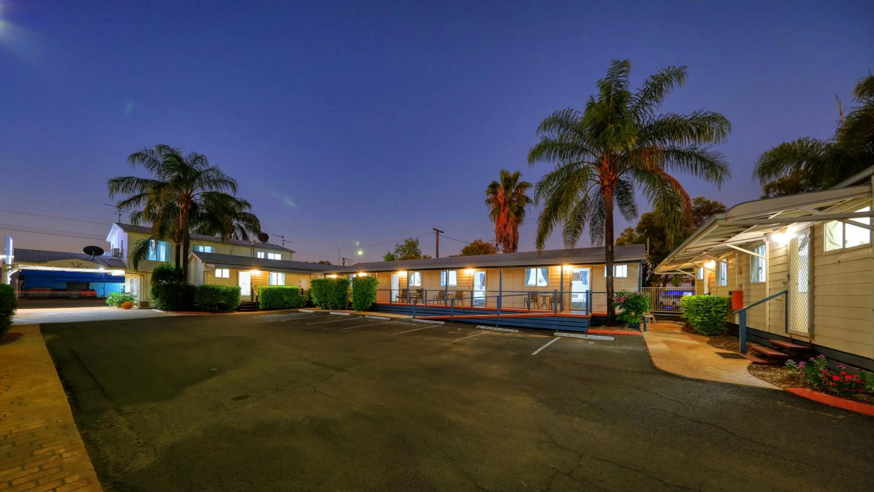 Property building in 22 On Bowen