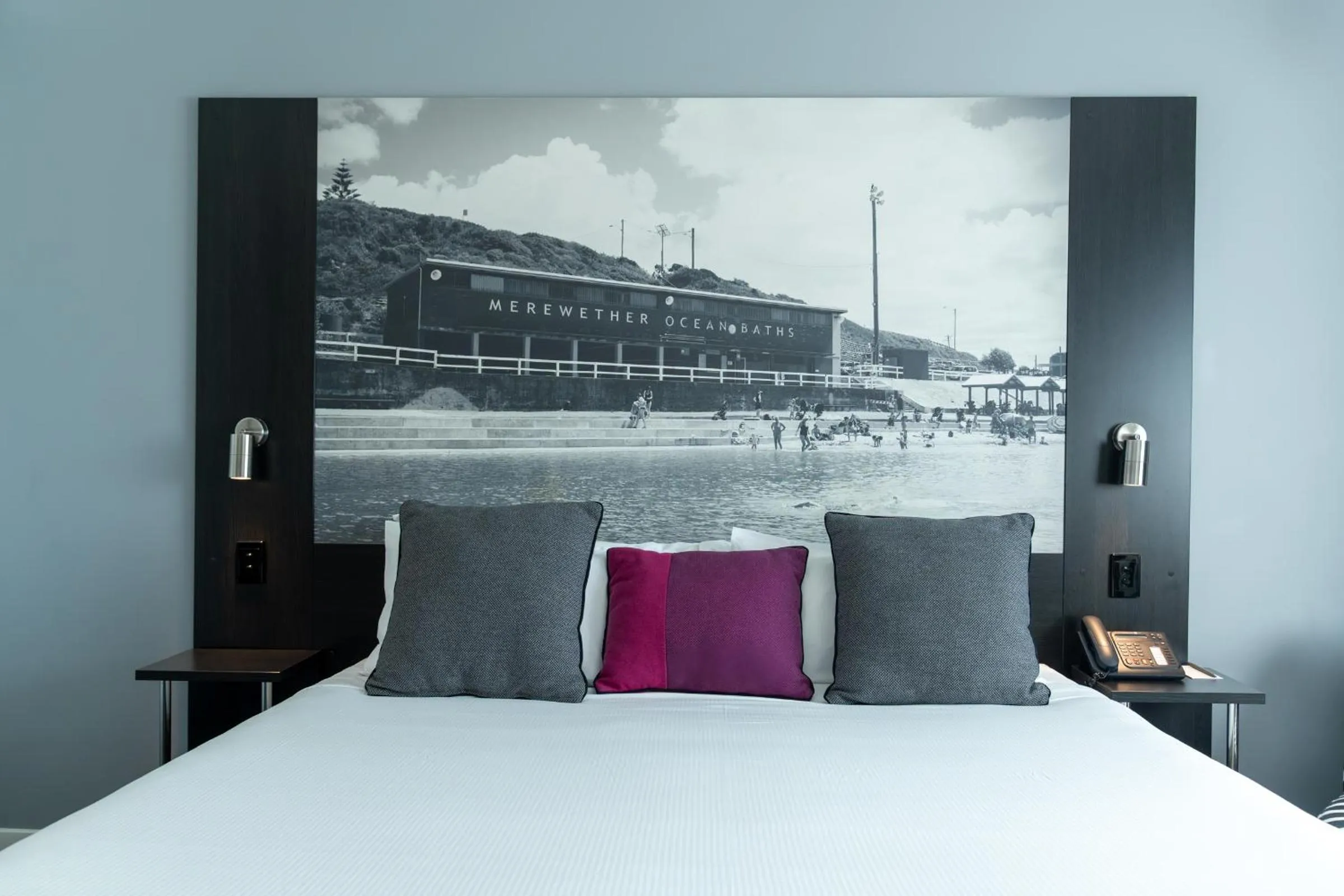 Bedroom, Bed in Mercure Newcastle Airport