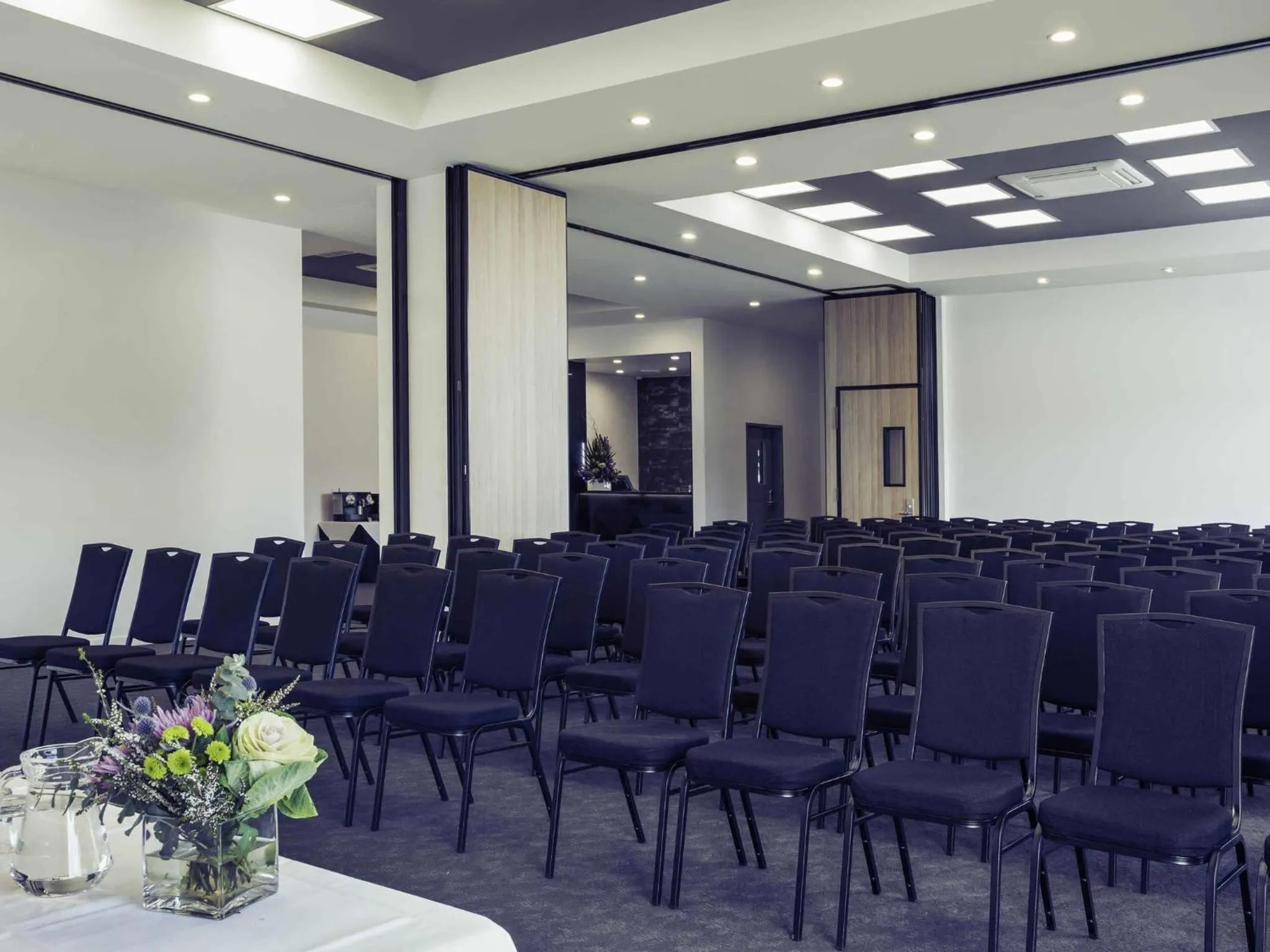 Meeting/conference room in Mercure Newcastle Airport