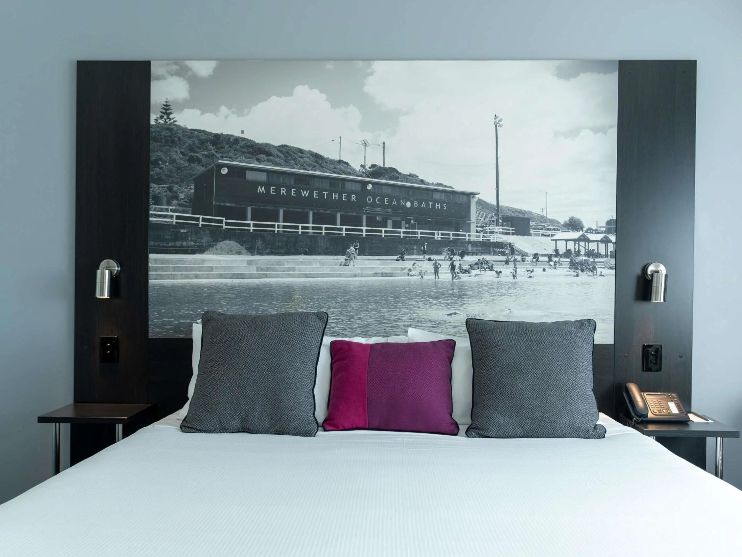 Bedroom, Bed in Mercure Newcastle Airport