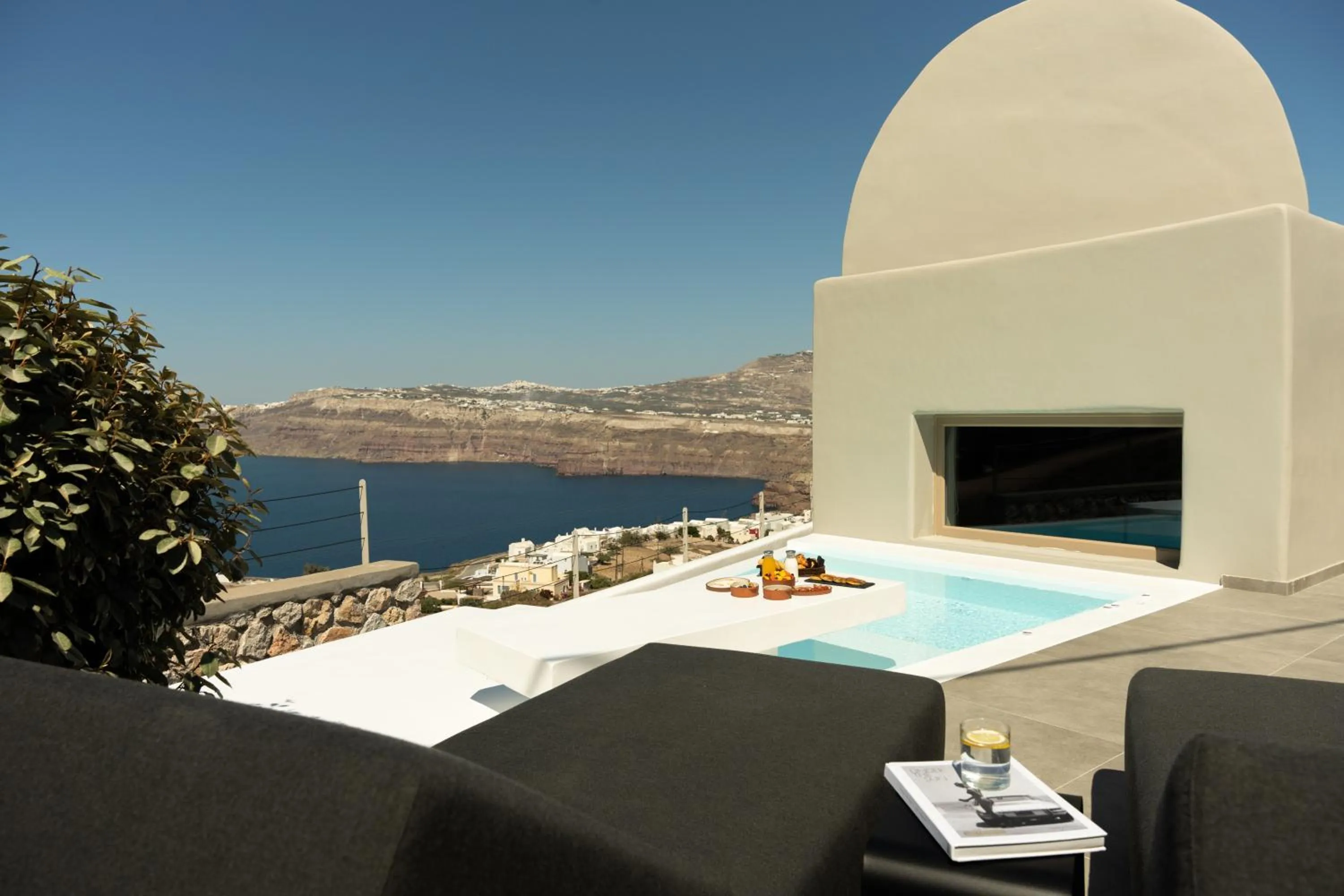 Patio in Black Diamond Suites