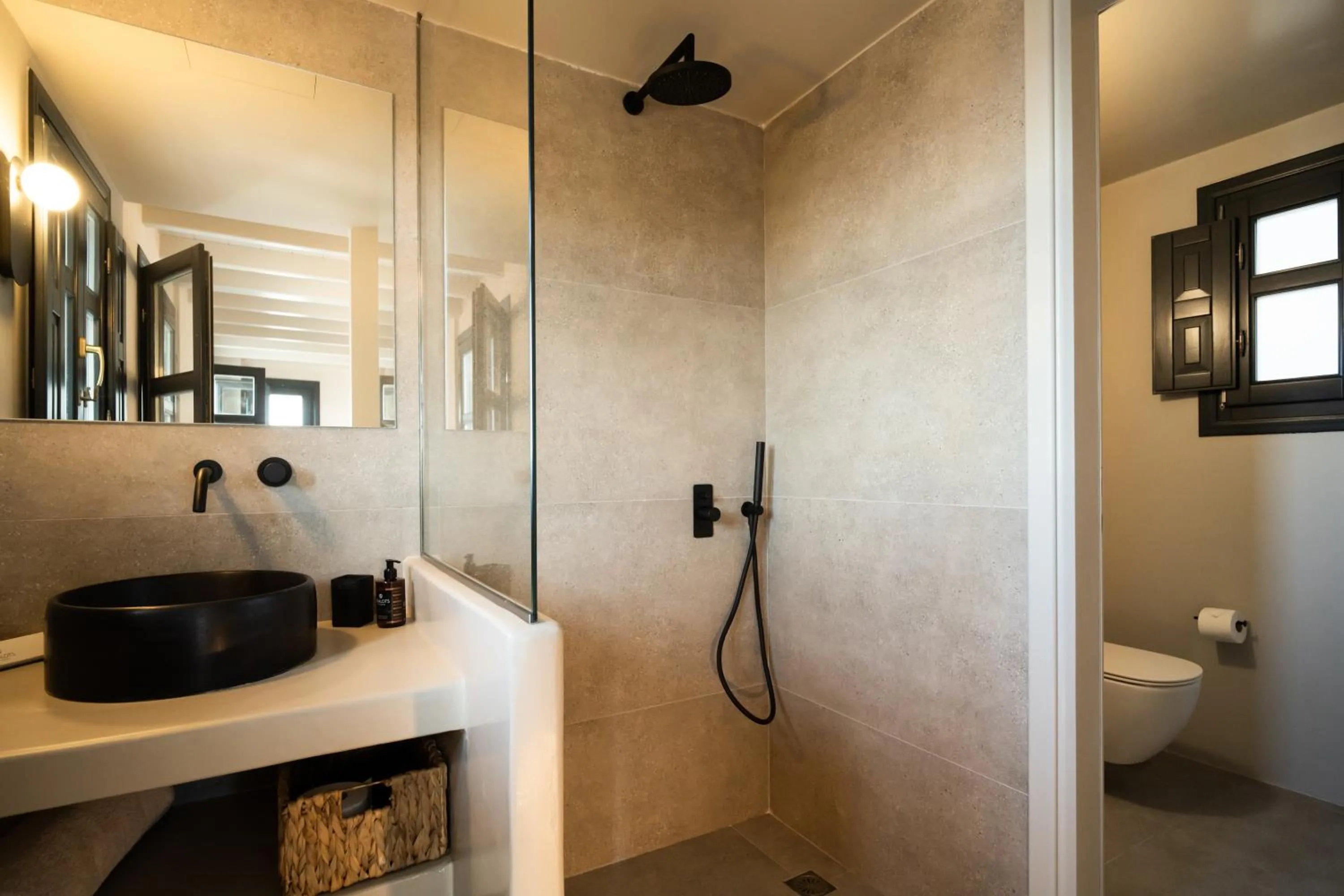 Shower in Black Diamond Suites
