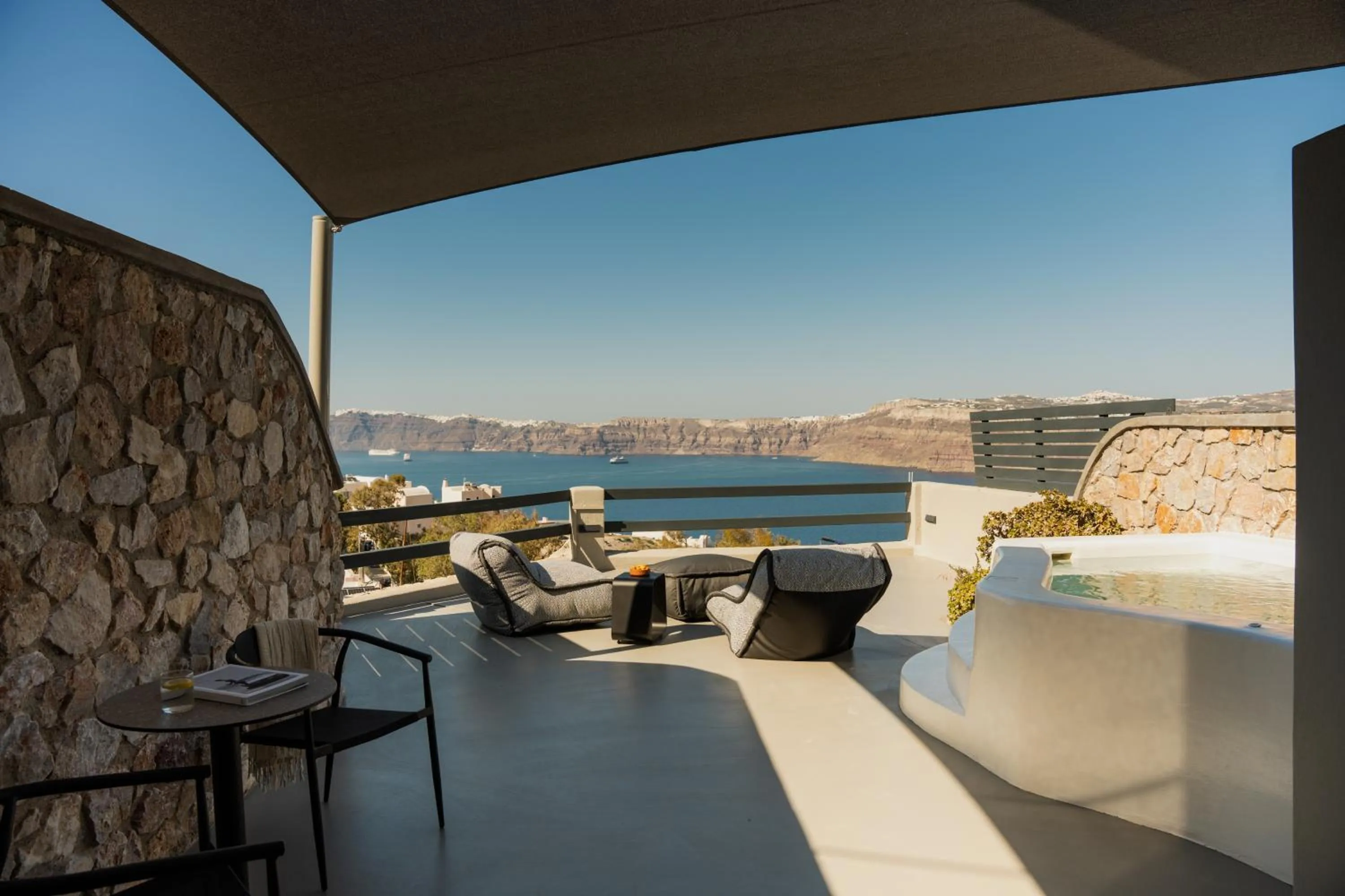 Patio in Black Diamond Suites