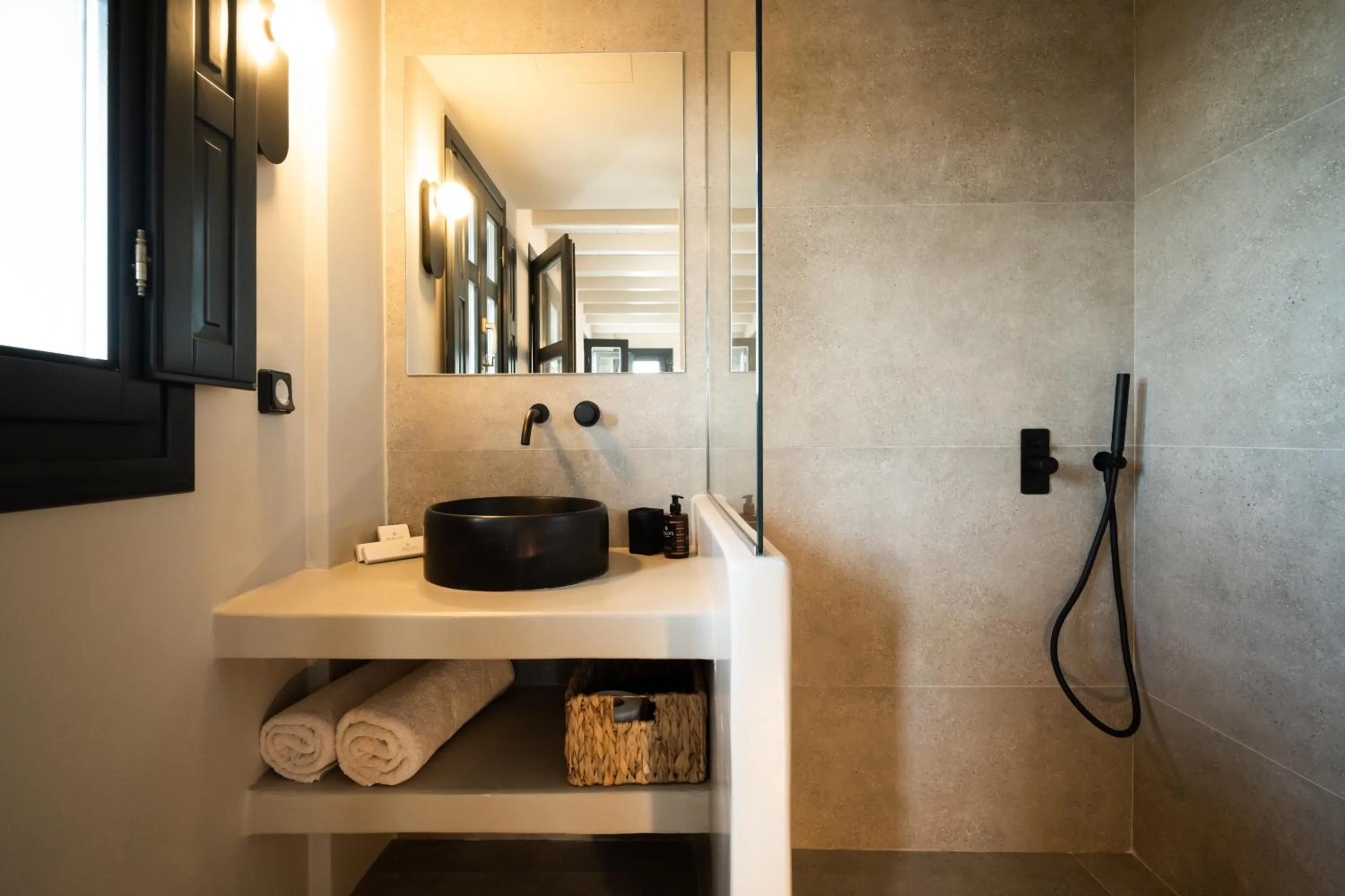 Bathroom in Black Diamond Suites