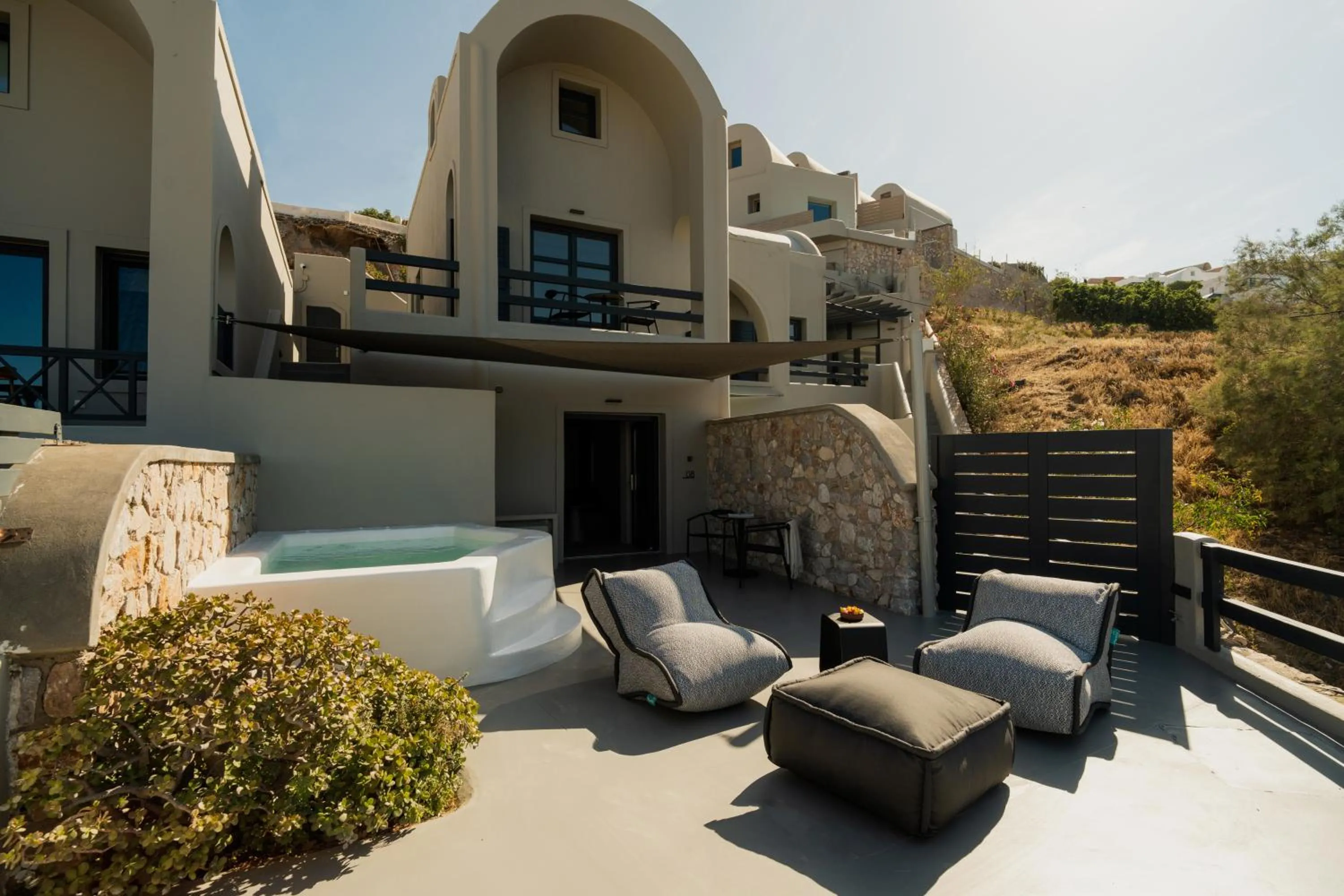 Property building in Black Diamond Suites