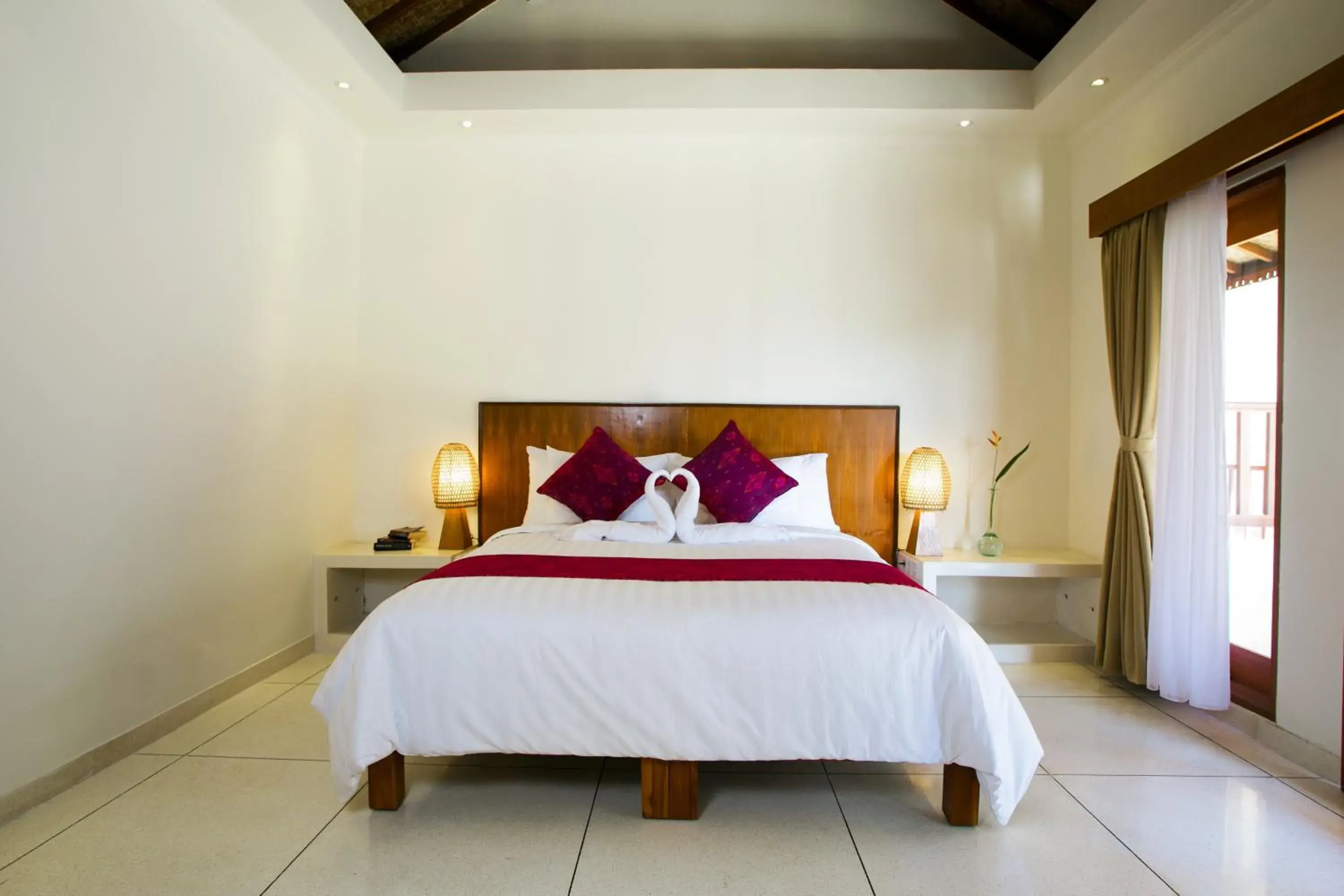 Superior Double or Twin Room in Pesantian Villa and Warung Superior Double or Twin Room in Pesantian Villa and Warung