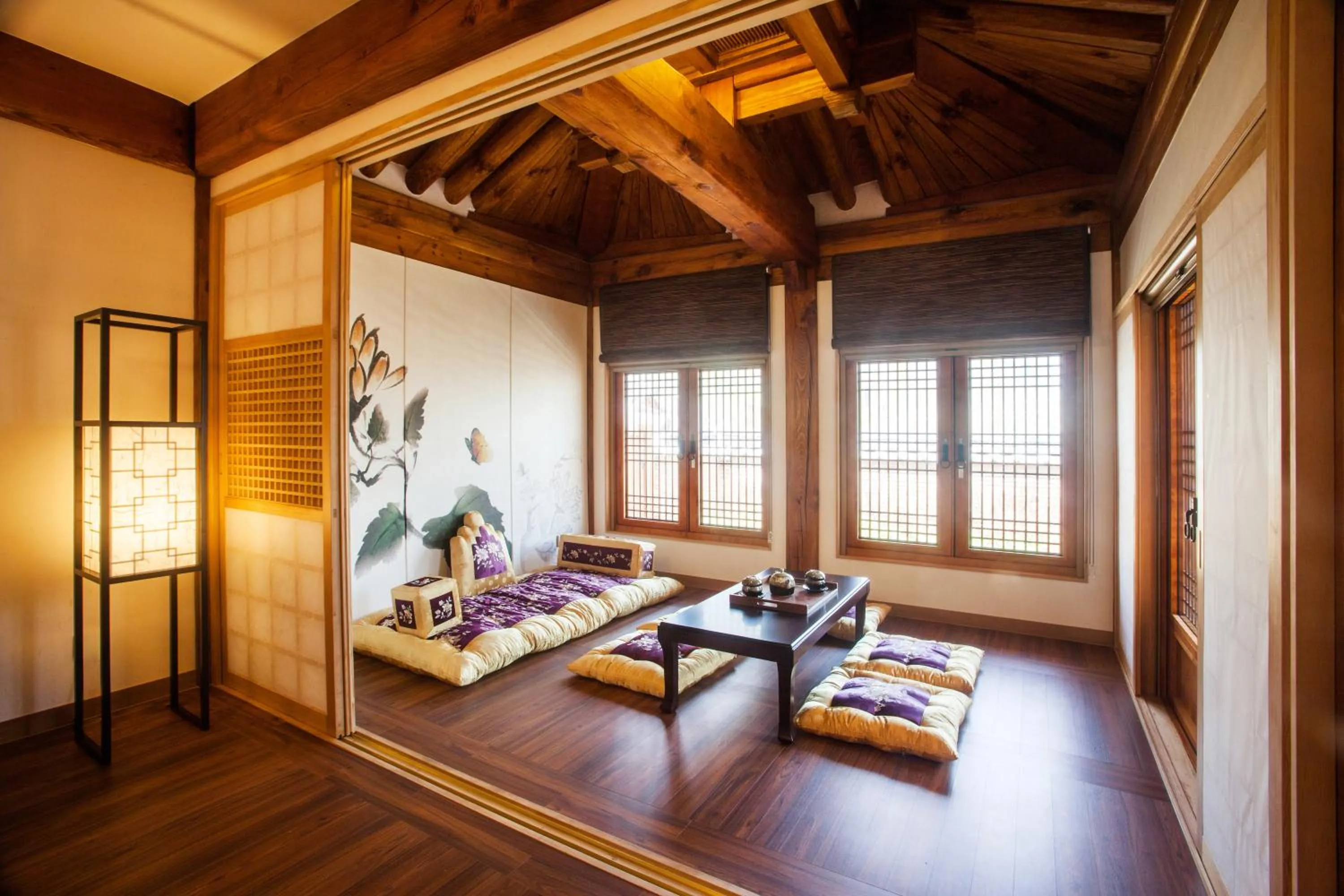 Bed in Gyeongwonjae By Walkerhill