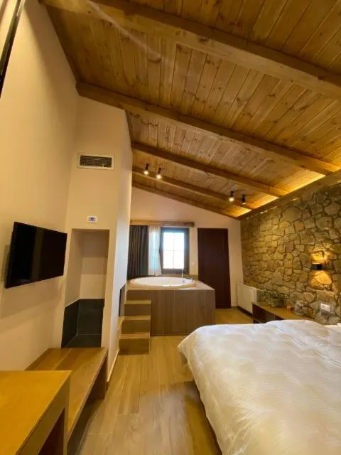 Photo of the whole room, Bed in Irene's Resort