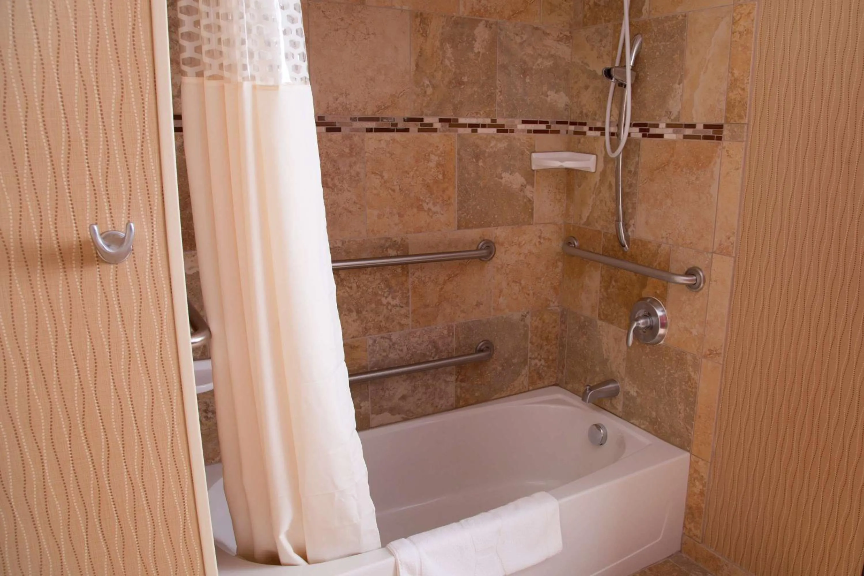 Bathroom in Hampton Inn & Suites Dickinson ND