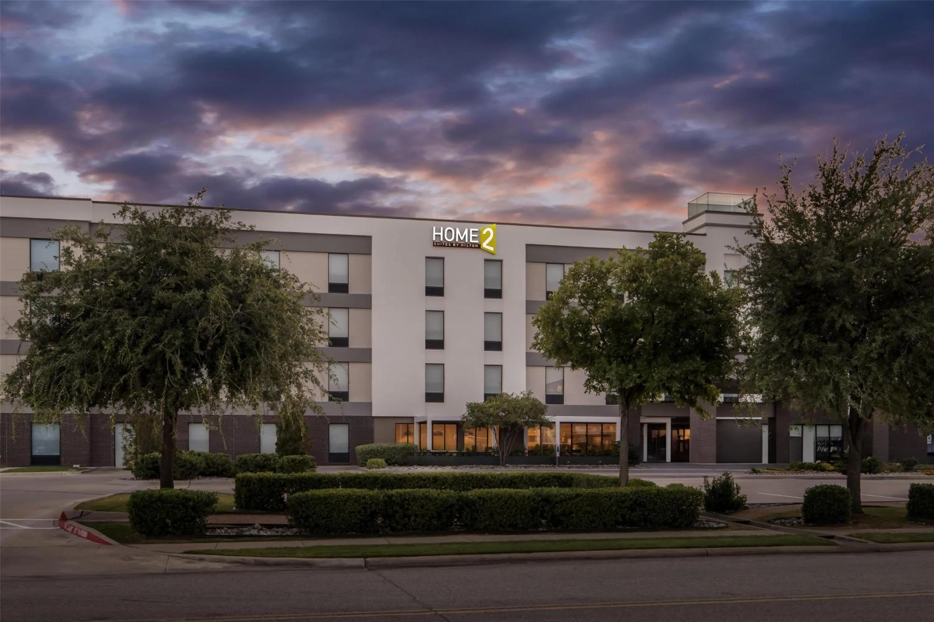 Property building in Home2 Suites by Hilton Irving/DFW Airport North