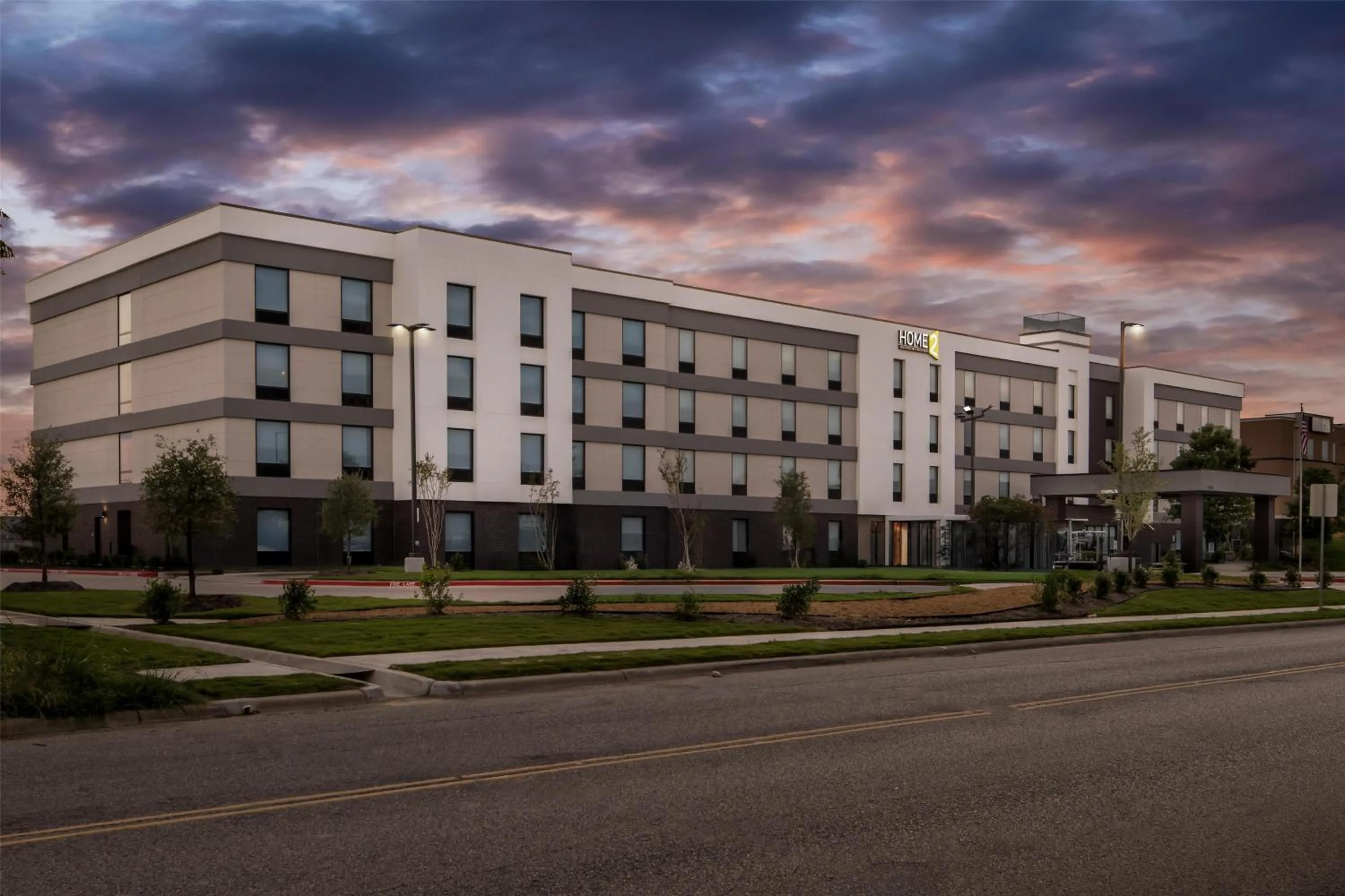 Property building in Home2 Suites by Hilton Irving/DFW Airport North