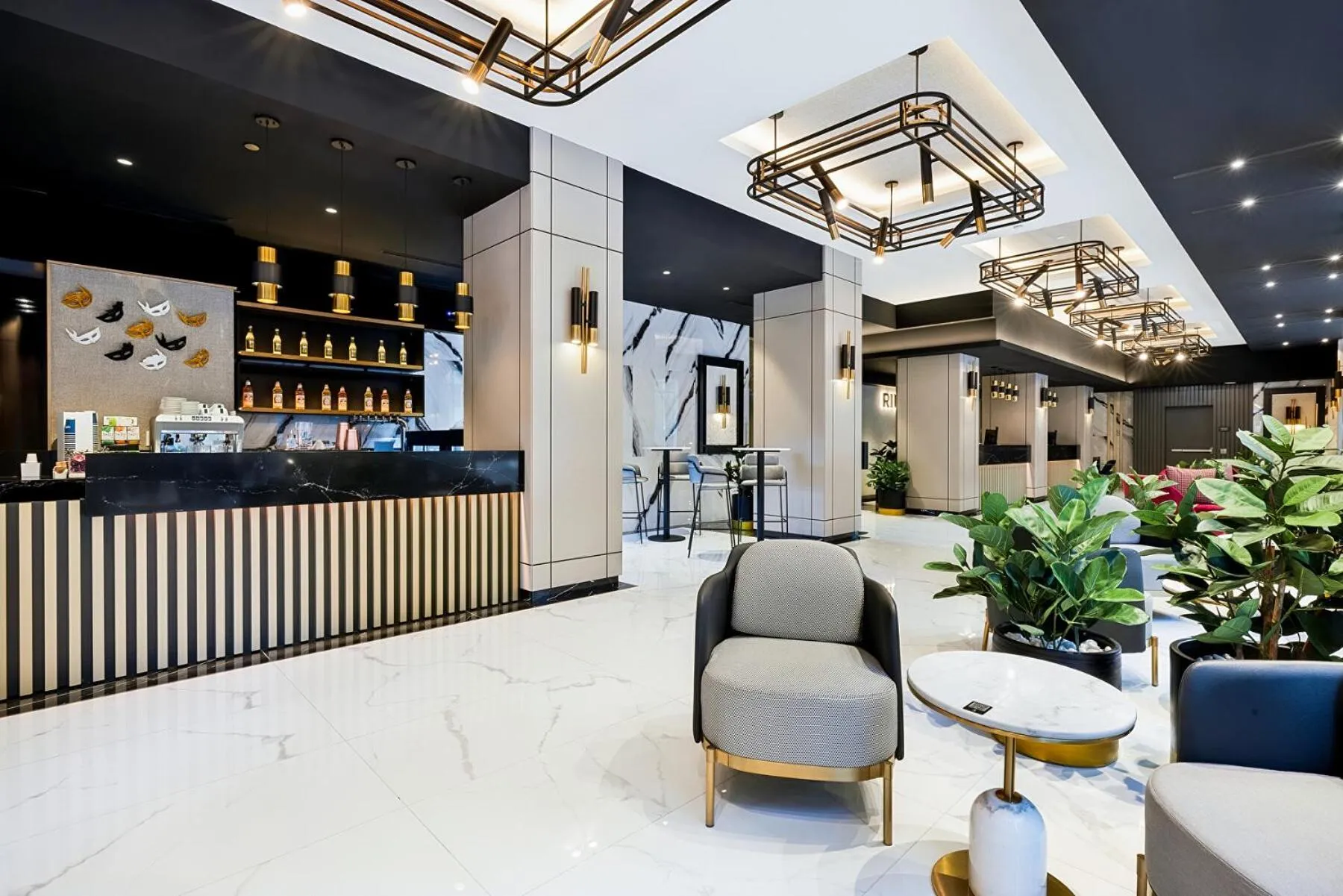 Lounge or bar in Riu Plaza Toronto