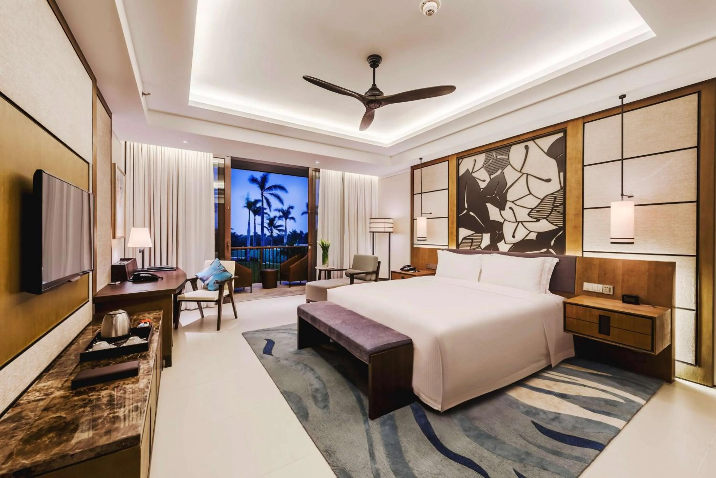 Bedroom, Bed in Hilton Wenchang