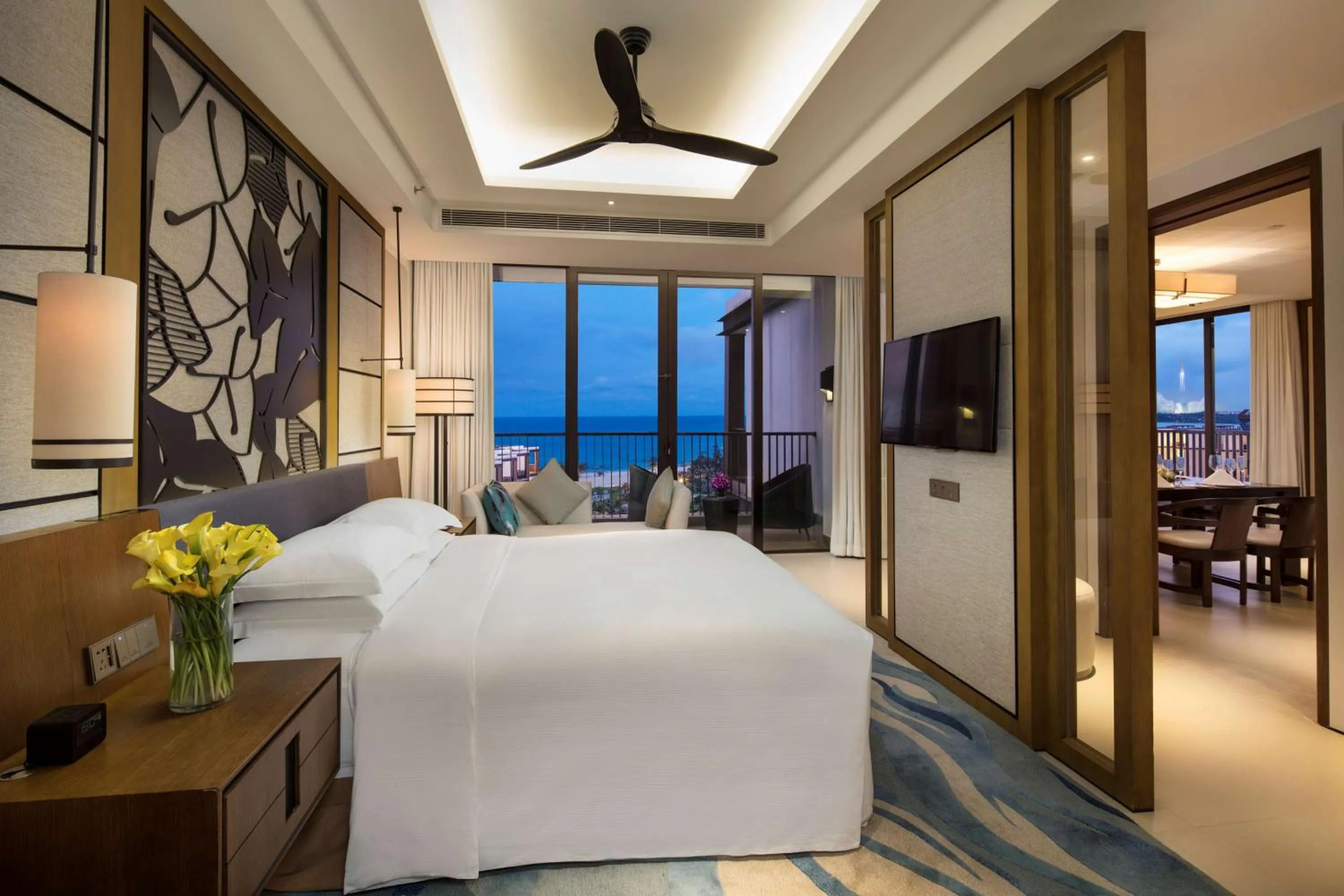 Bedroom, Bed in Hilton Wenchang