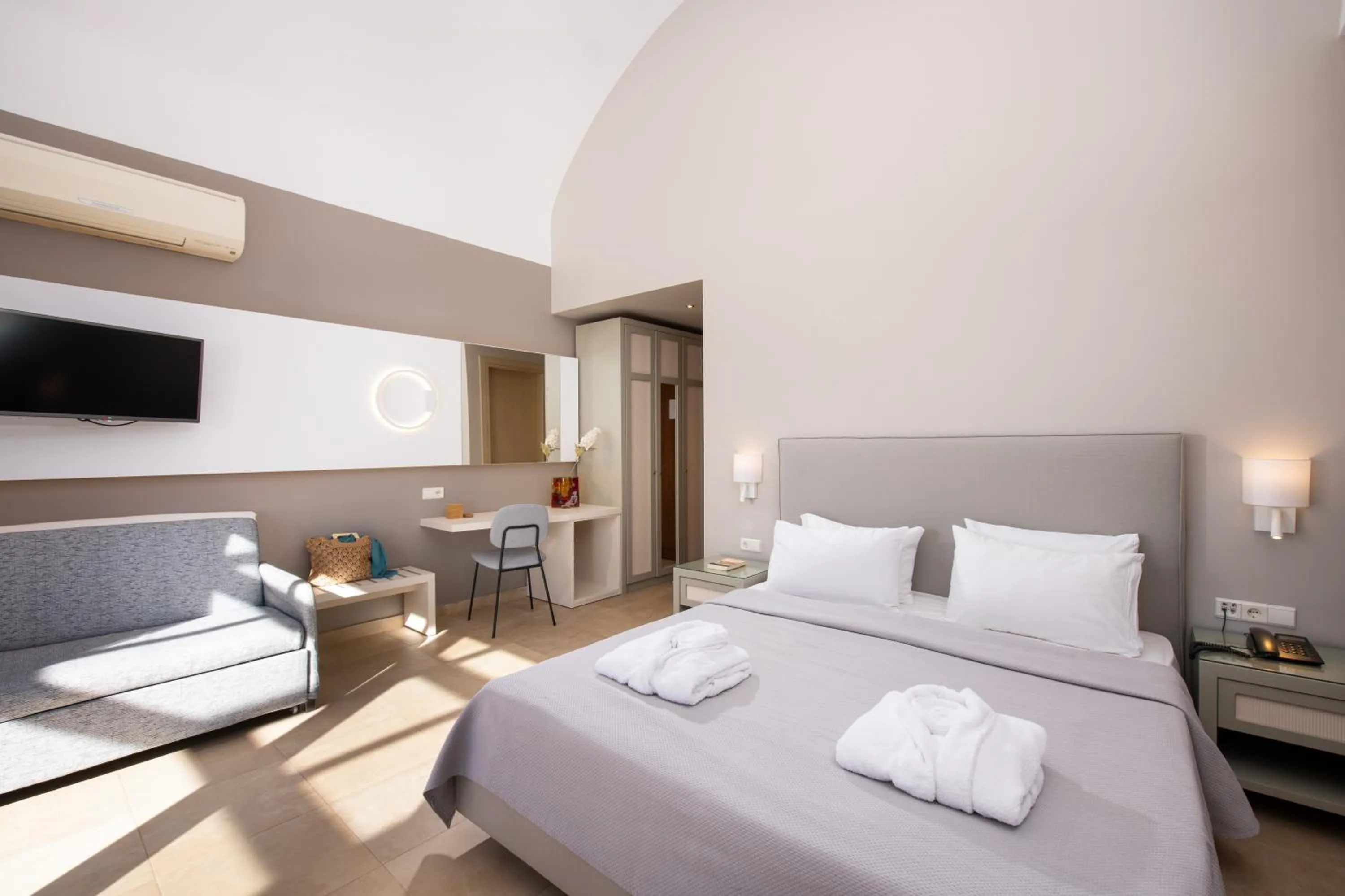 Bedroom, Bed in Olympion Sunset Halkidiki