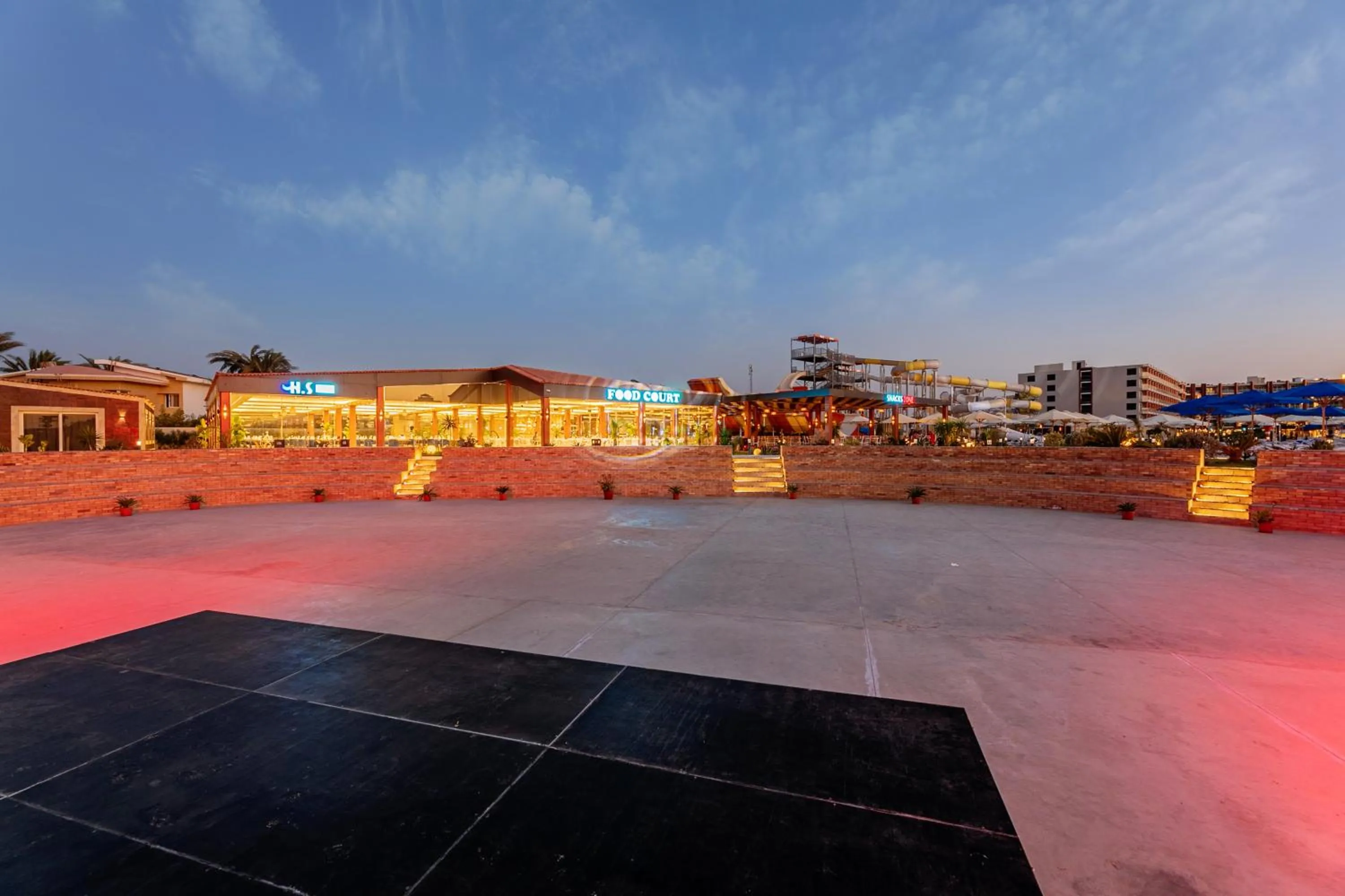 Night in Rewaya Majestic Resort