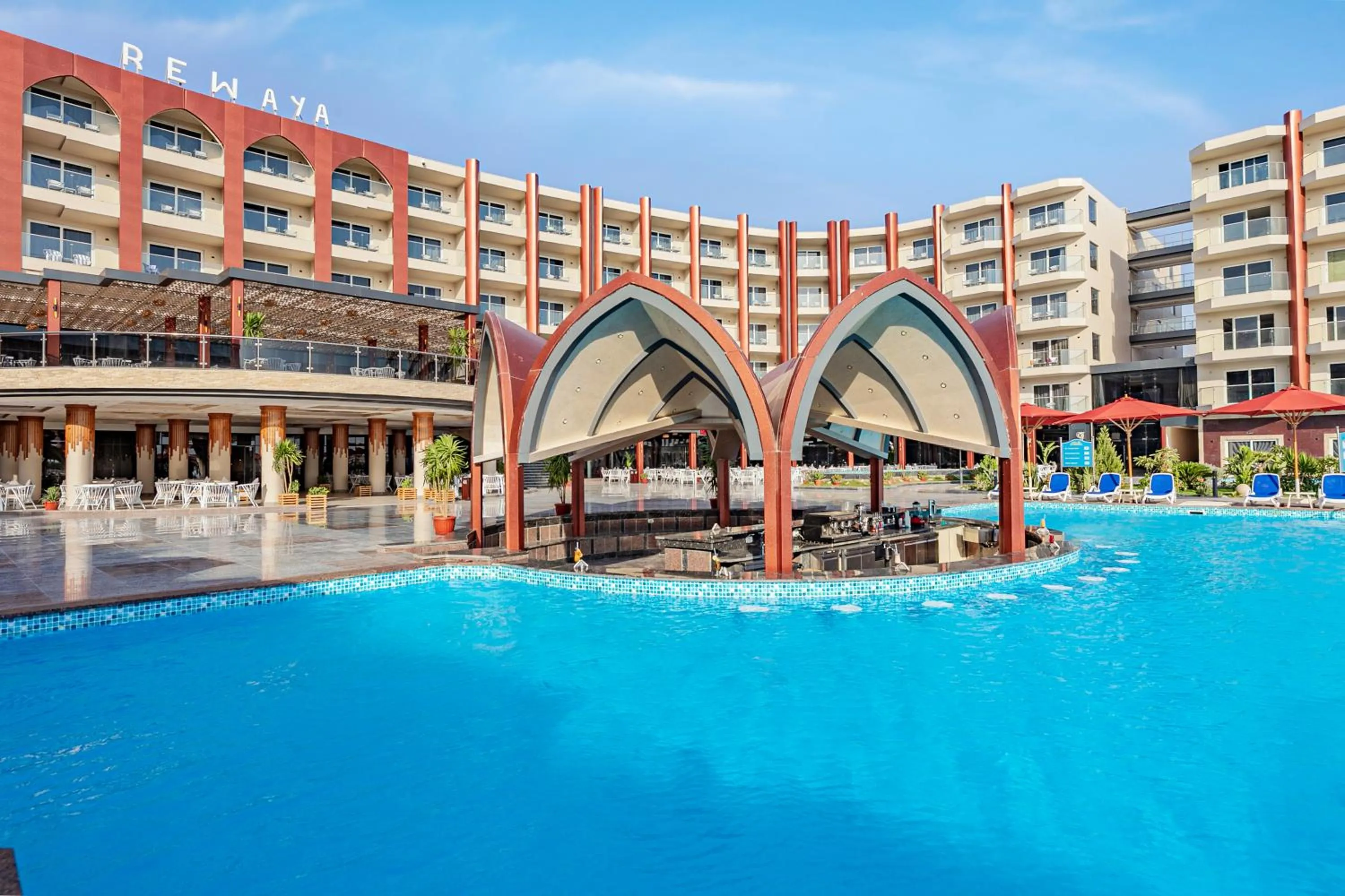 Lounge or bar in Rewaya Majestic Resort