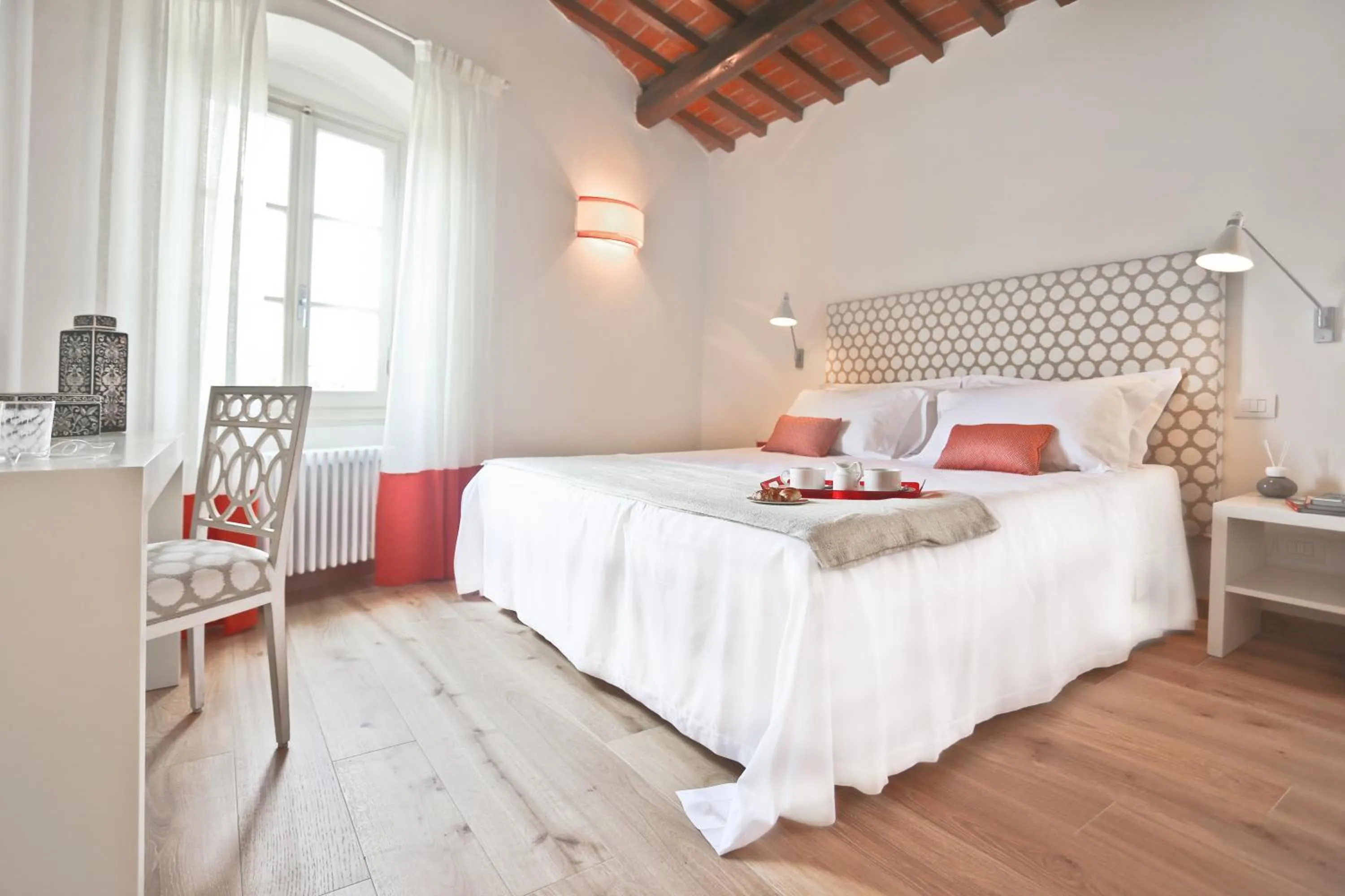 Photo of the whole room, Bed in Poggio Baronti B&B