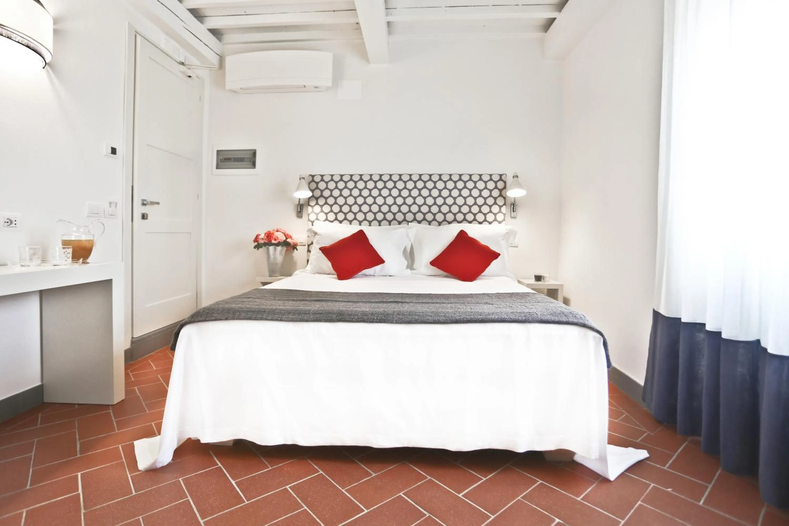 Bed in Poggio Baronti B&B