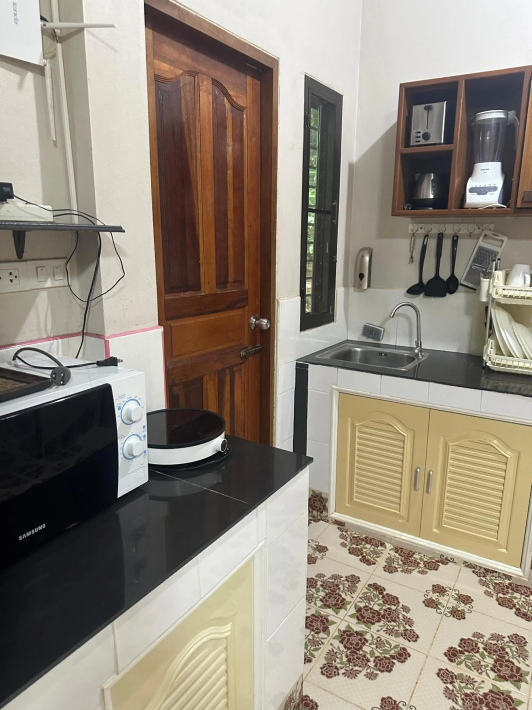 kitchen in Fine Times Resort