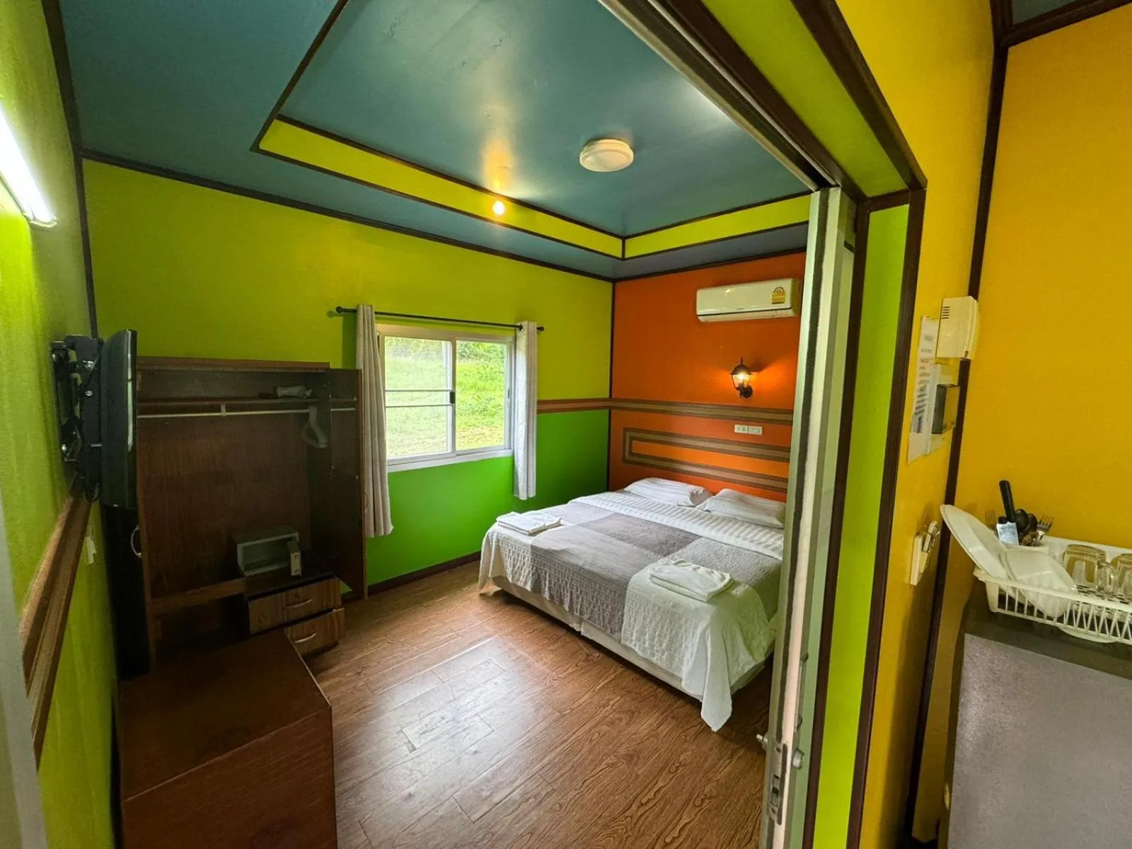 Bedroom, Bed in Fine Times Resort