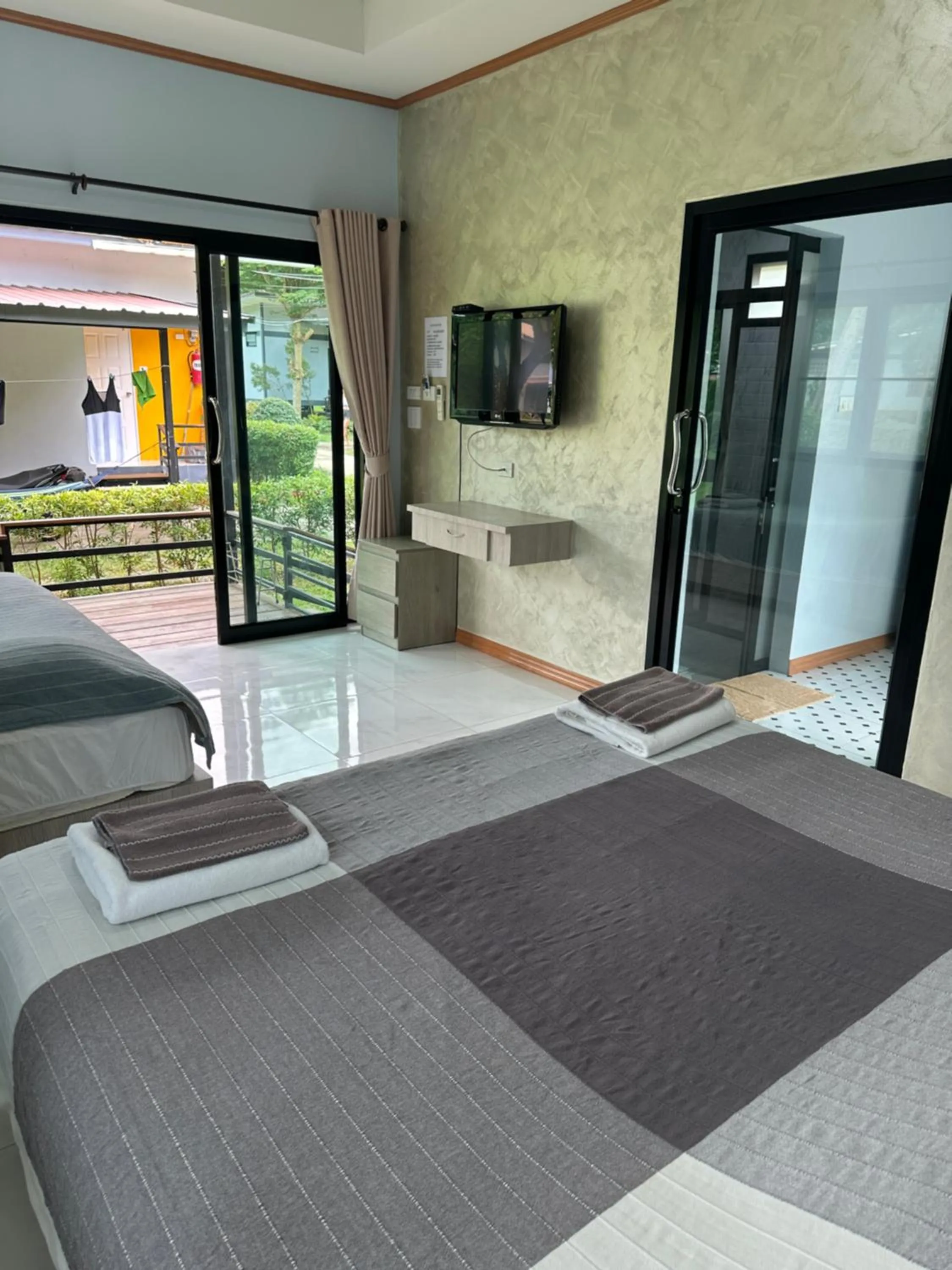 Bedroom, Bed in Fine Times Resort