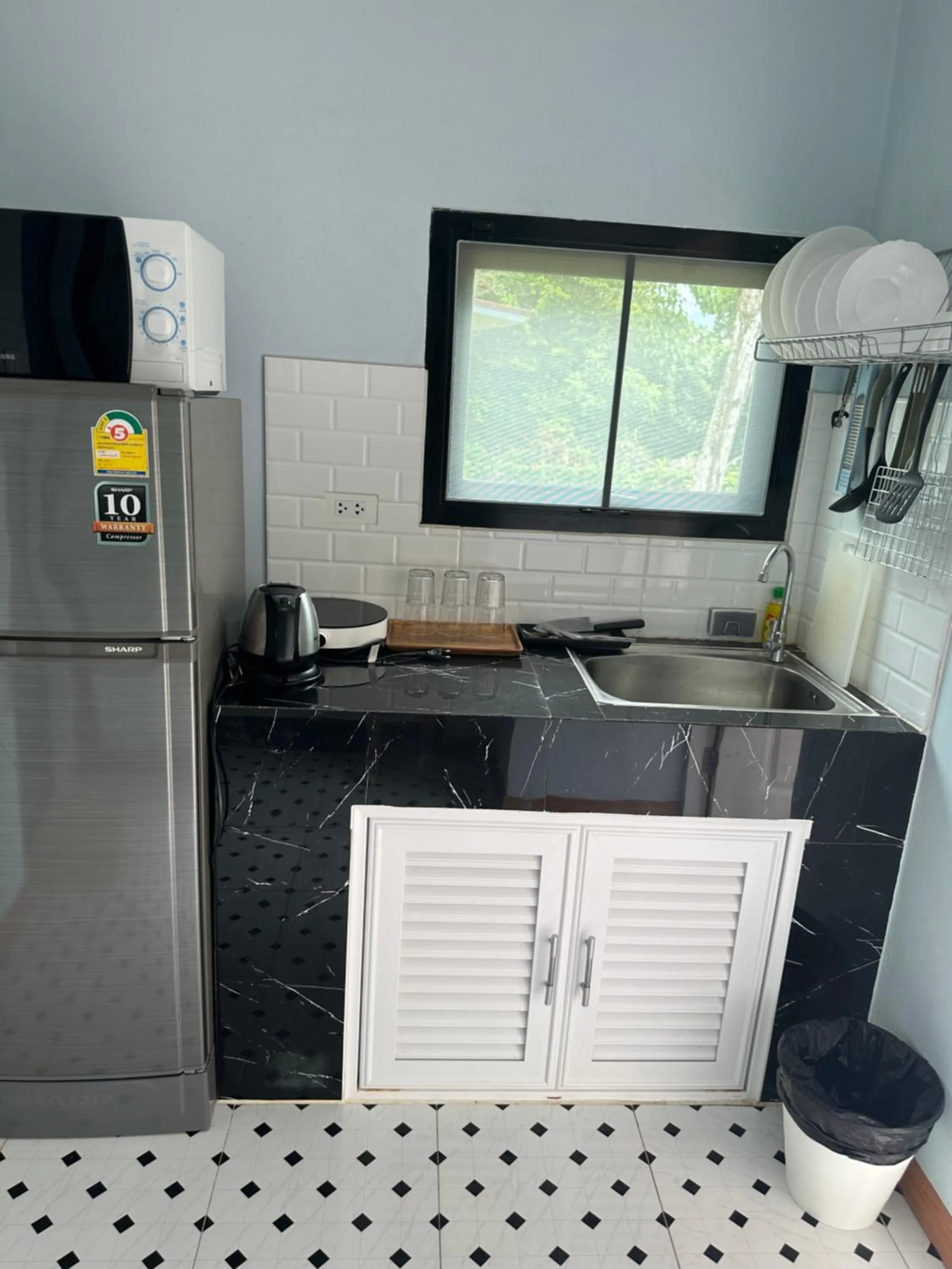 kitchen in Fine Times Resort