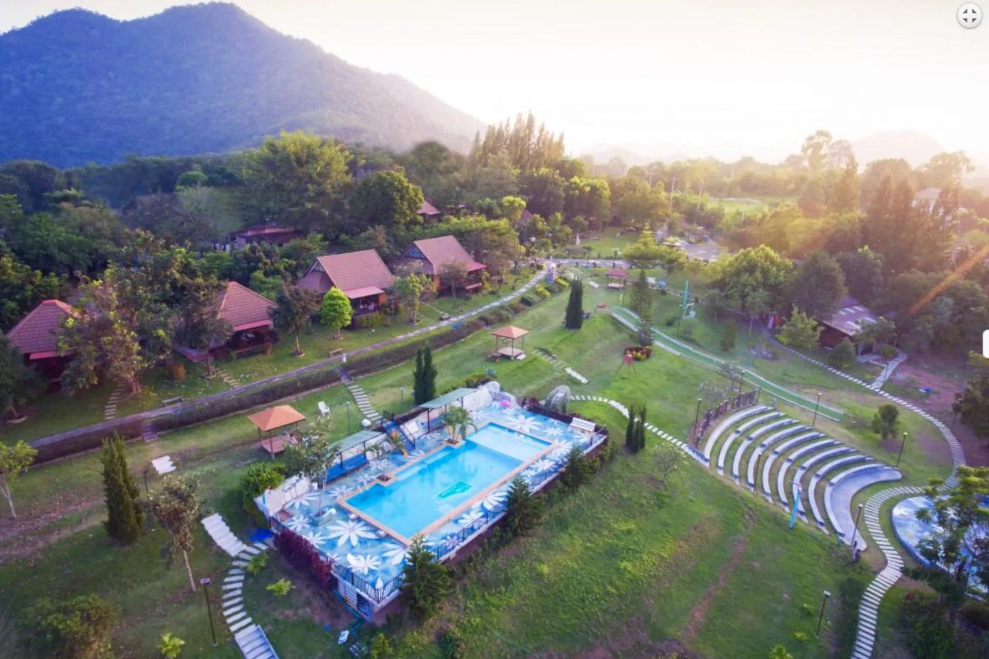 Activities in TonSilp Art Home