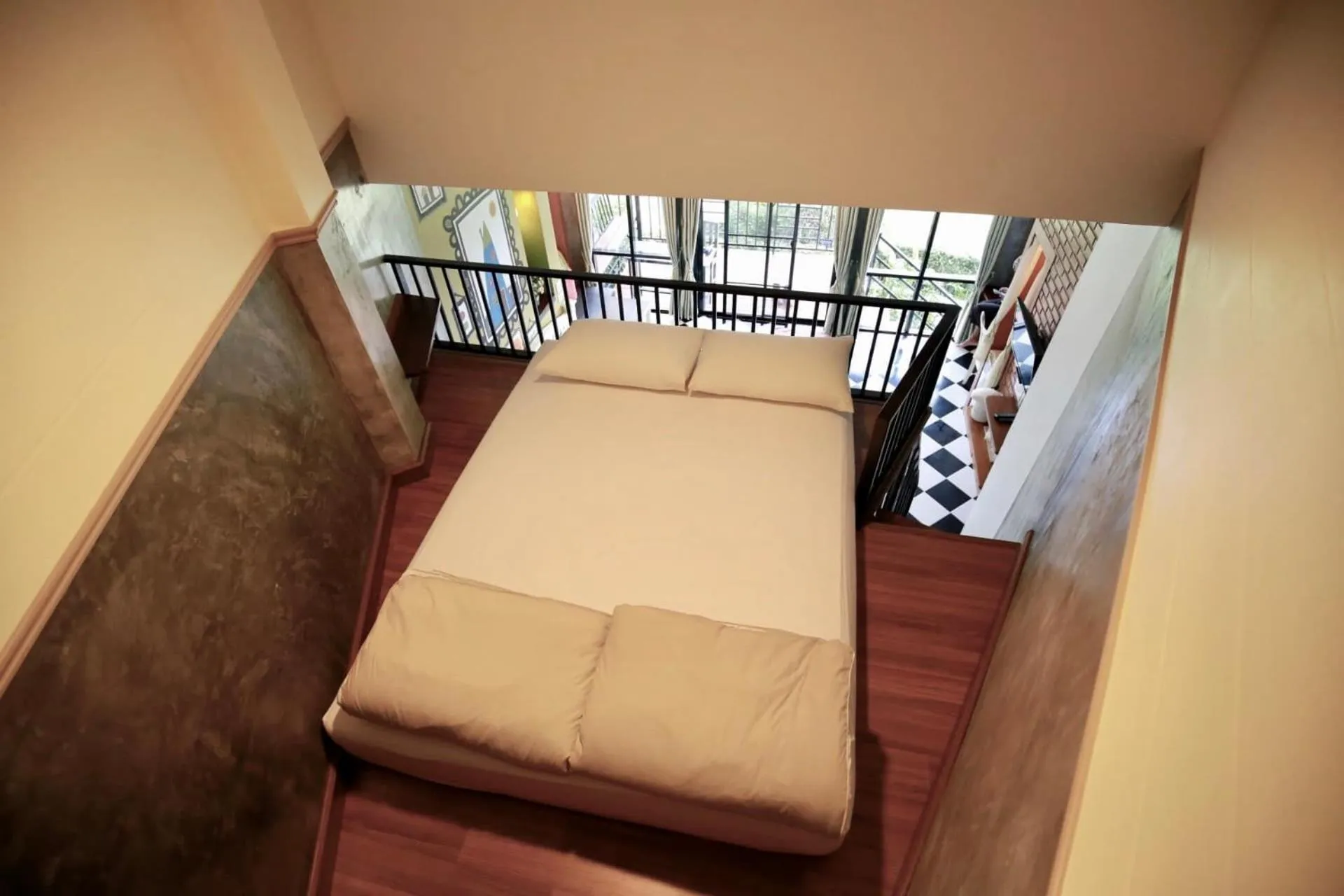 Bed in TonSilp Art Home