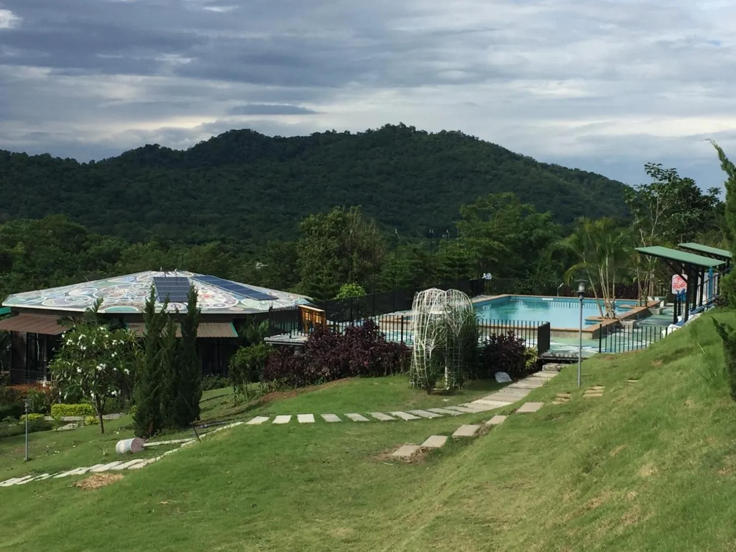 Swimming pool in TonSilp Art Home