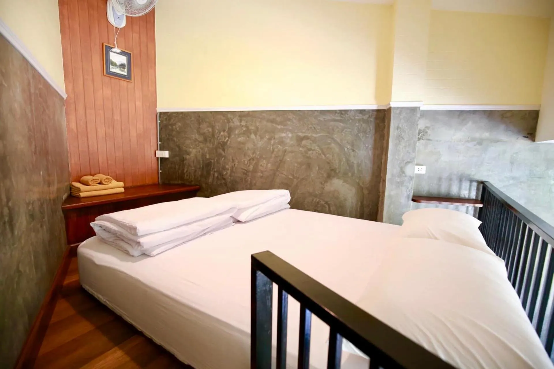 Other, Bed in TonSilp Art Home