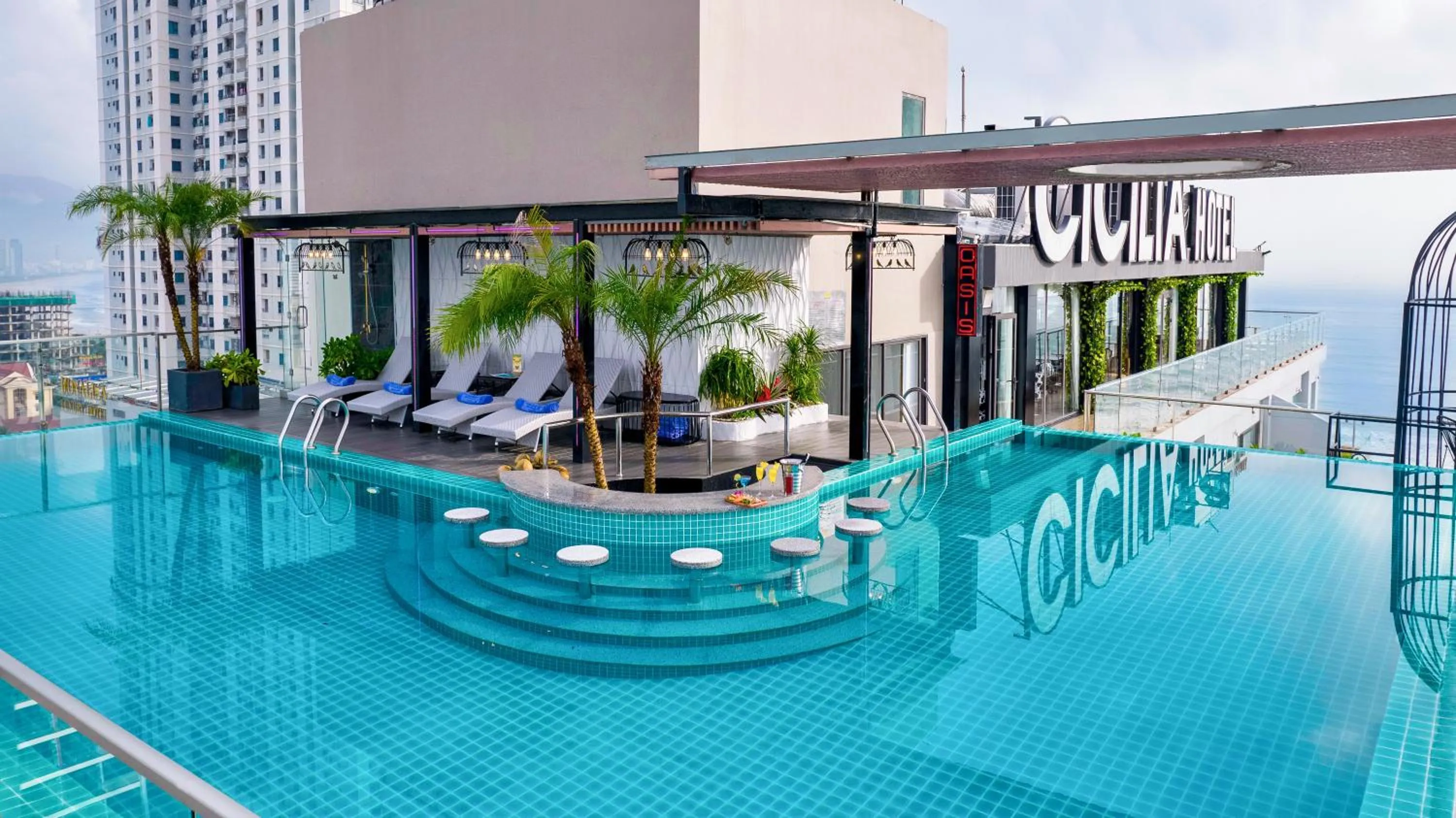 Swimming pool in Cicilia Hotels & Spa Danang