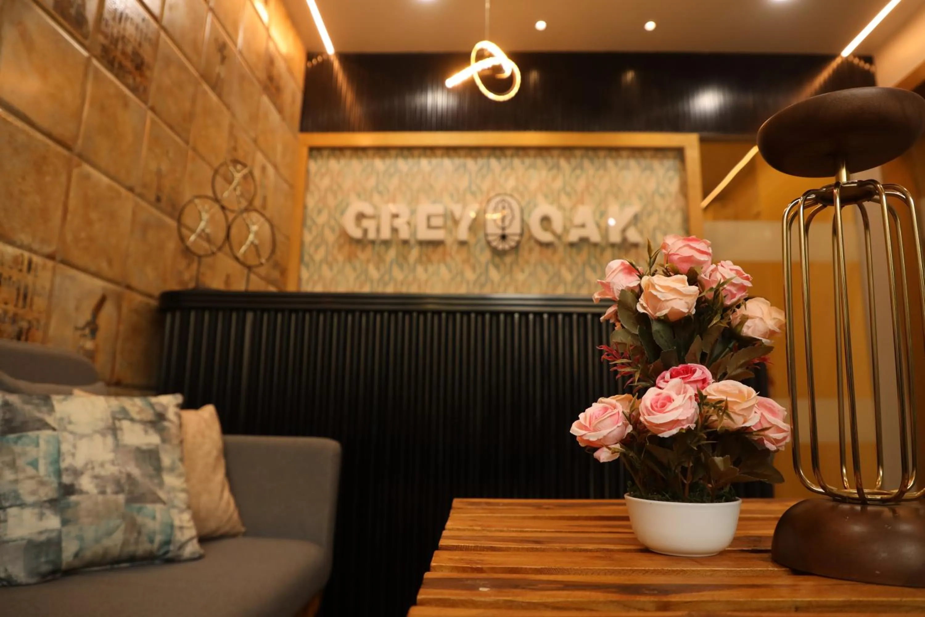 Lobby or reception in Grey Oak Hotel