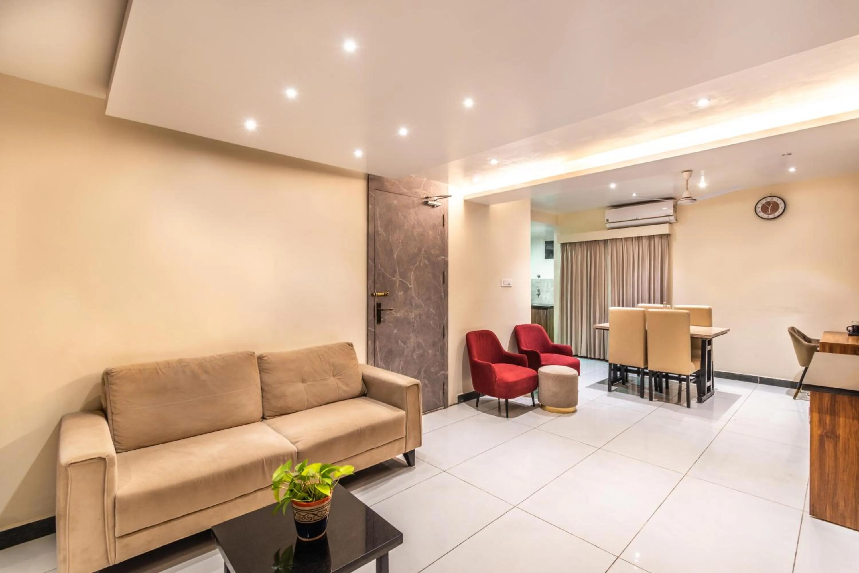 Dining area in Triton Suites By Bestinn Leisure