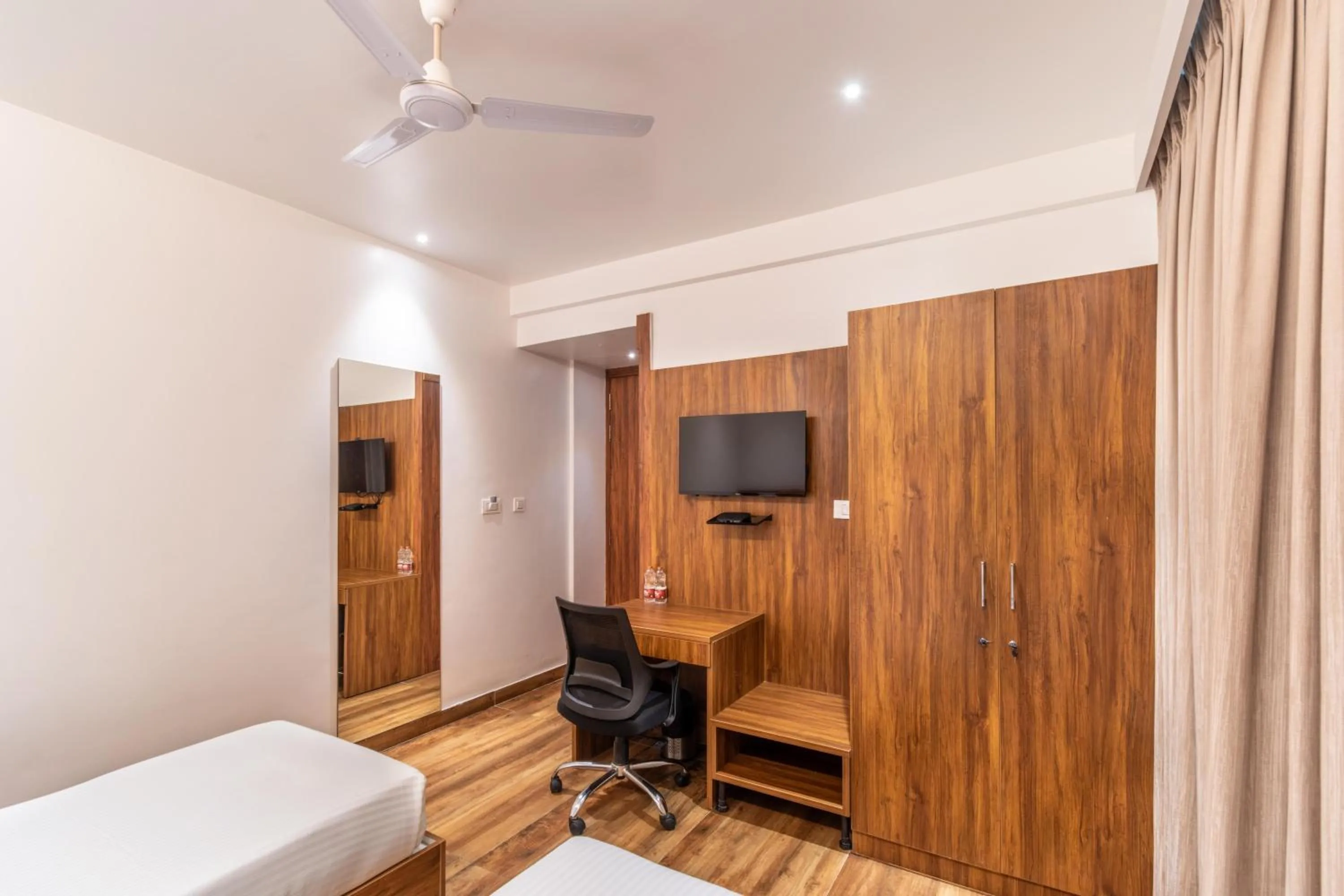 TV and multimedia, Bed in Triton Suites By Bestinn Leisure