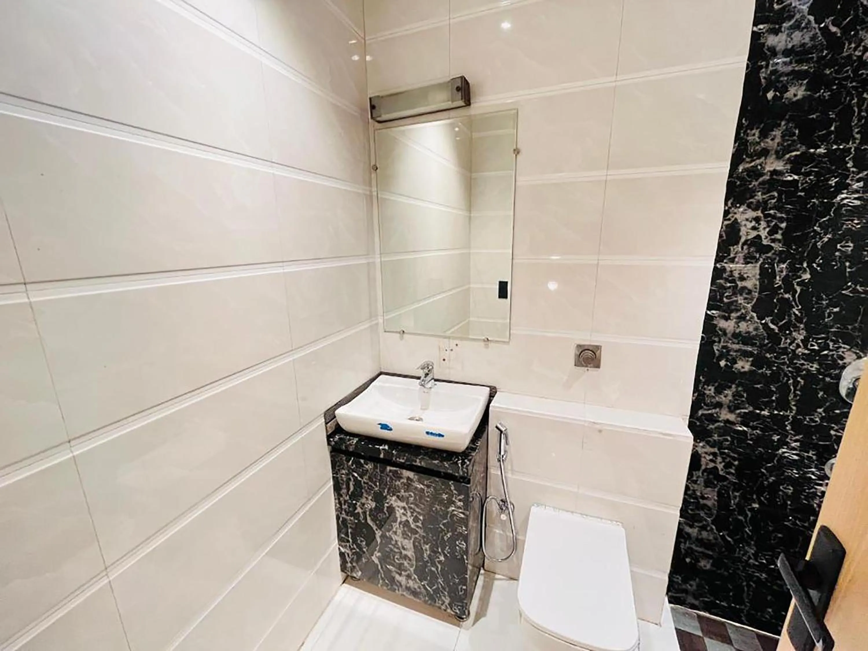 Shower in Hotel Punj E Tara Anand Vihar Vaishali Ghaziabad