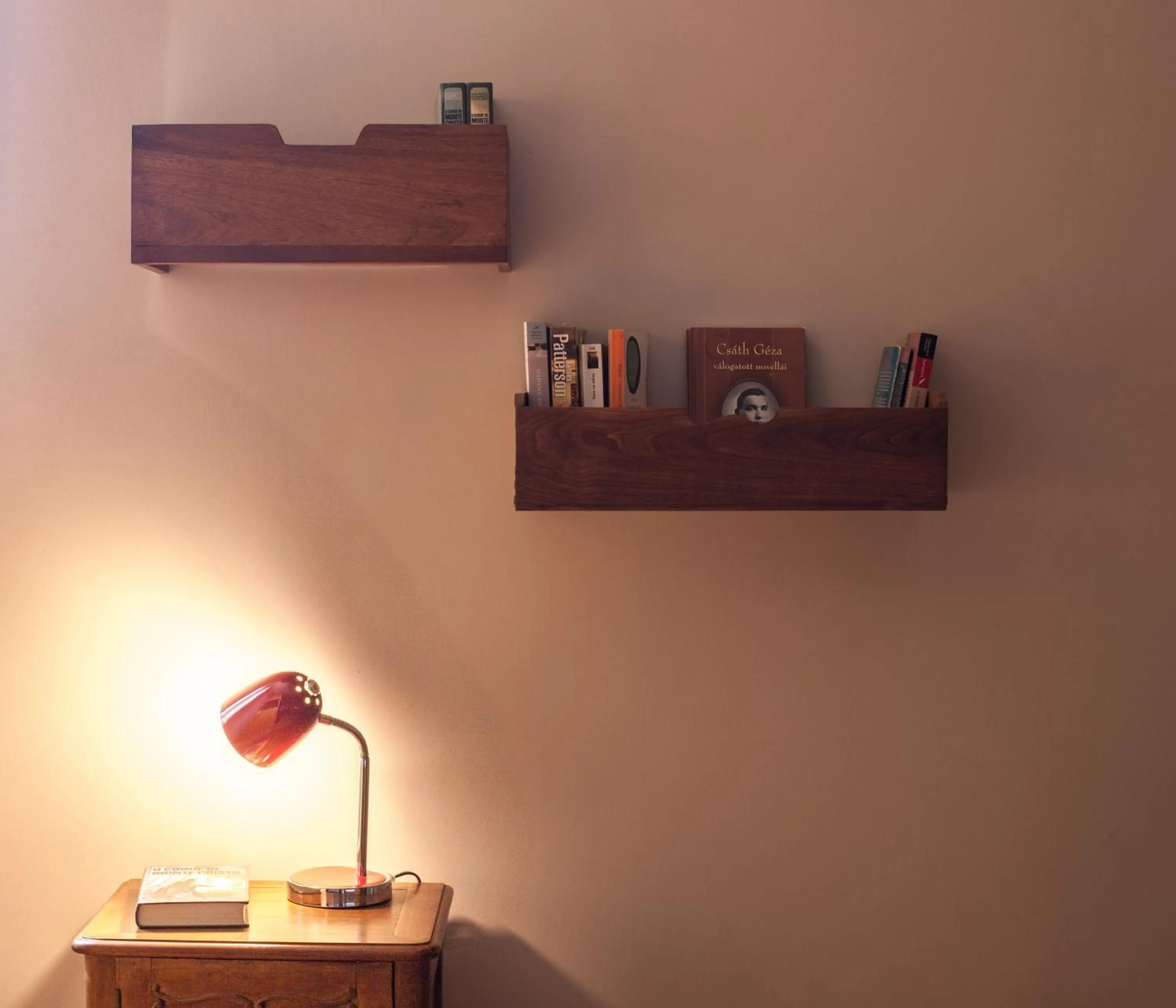 Decorative detail in Being Porto Hostel