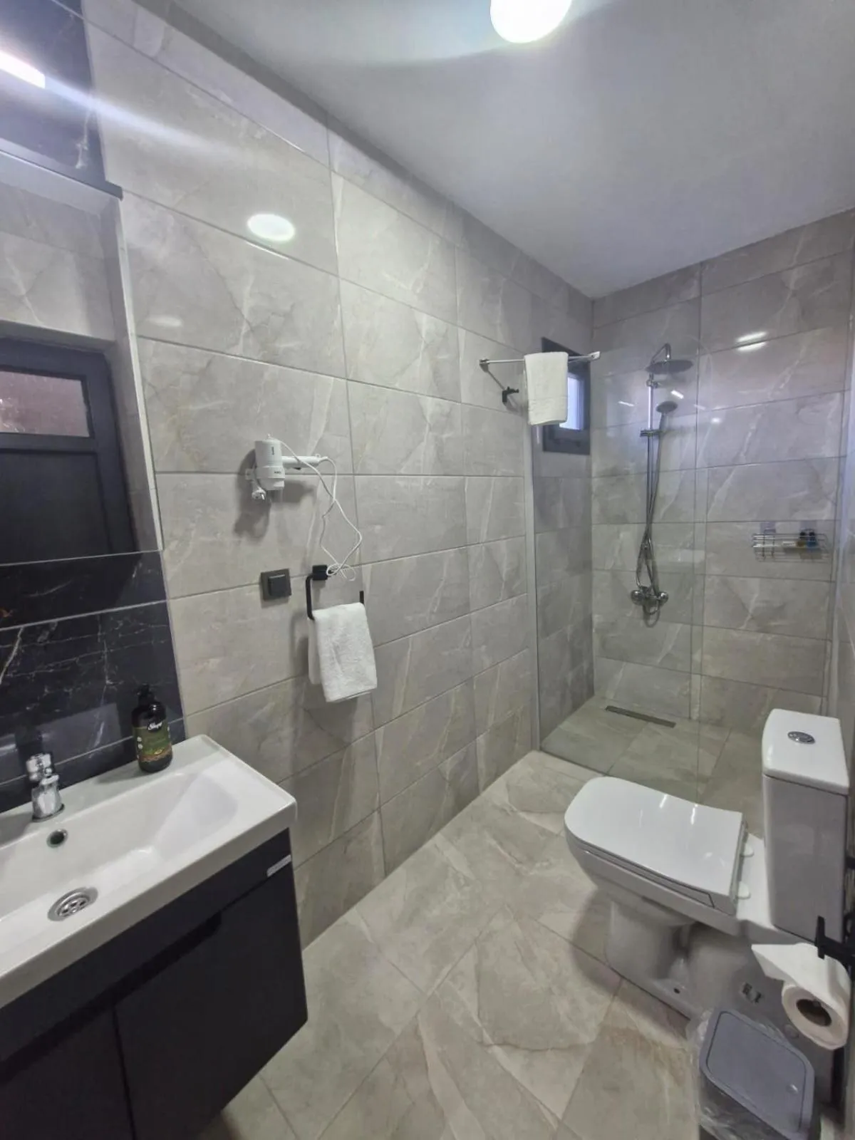 Shower in Velder House Urla